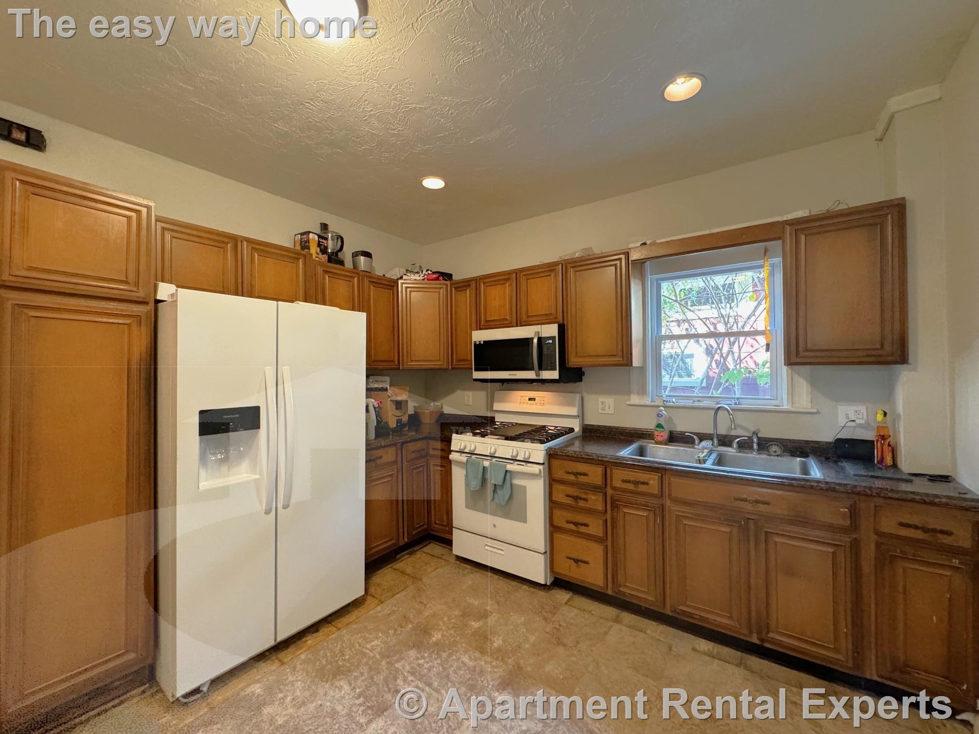 9 Worcester St, Central Square