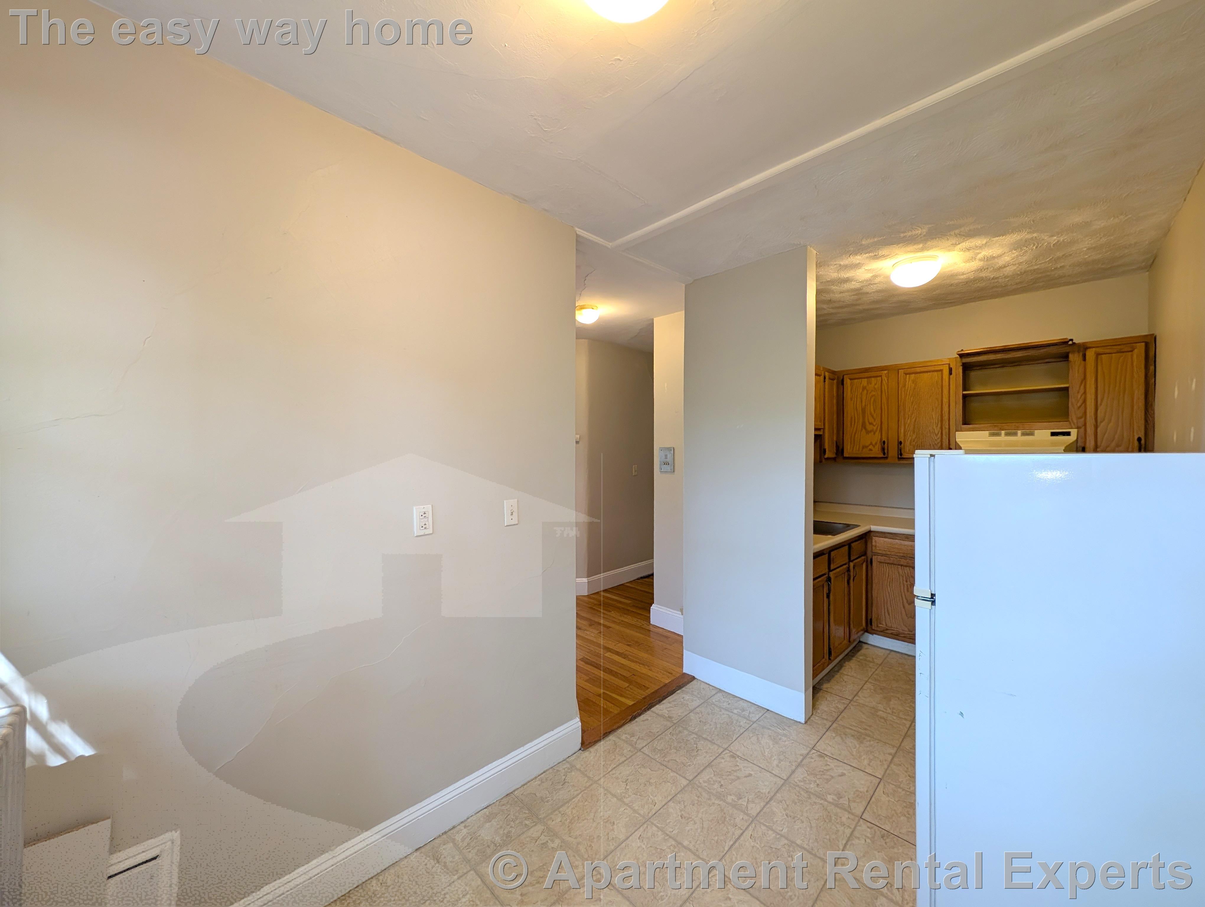 4 Cogswell Ave, Porter Square