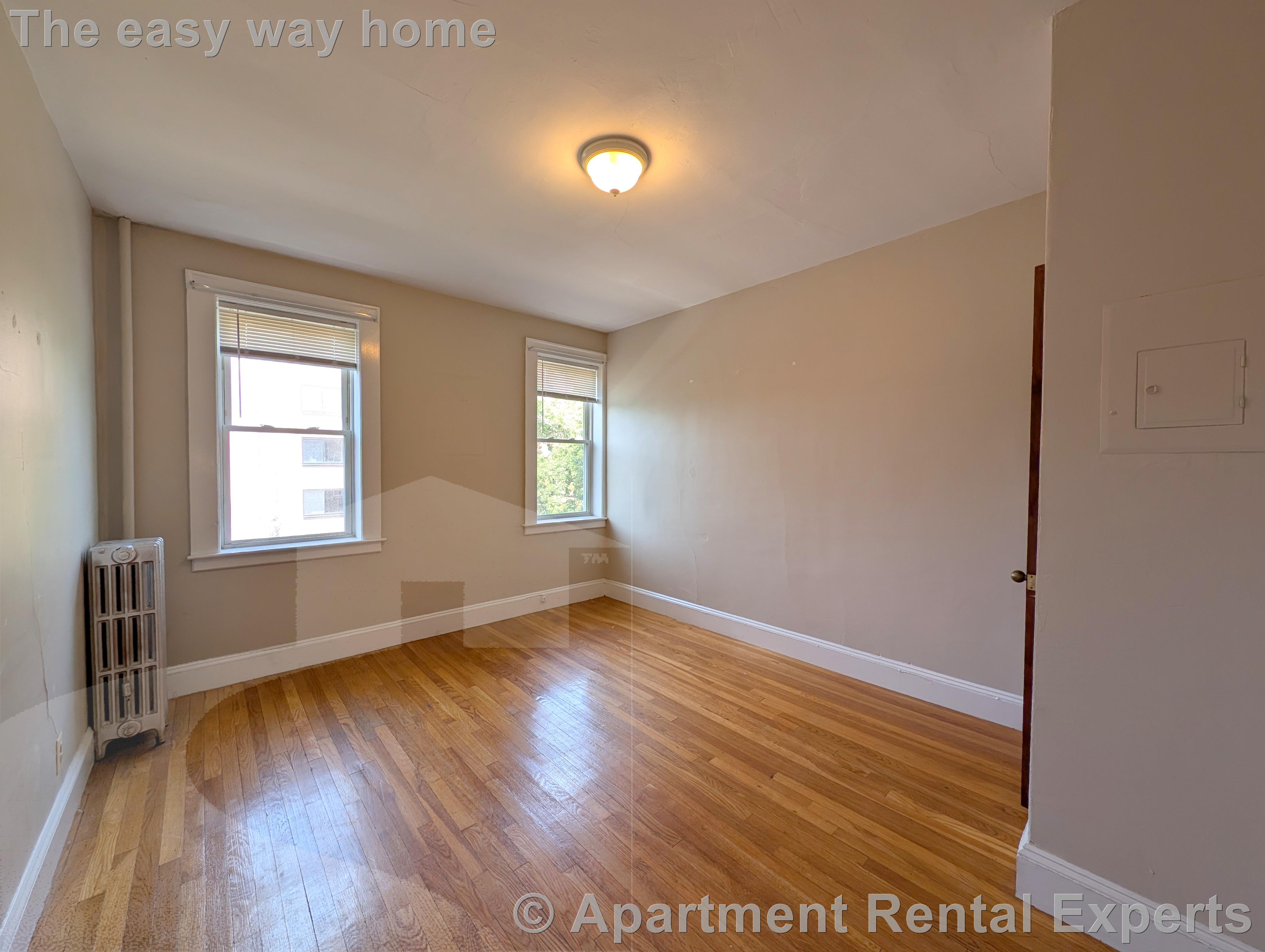 4 Cogswell Ave, Porter Square