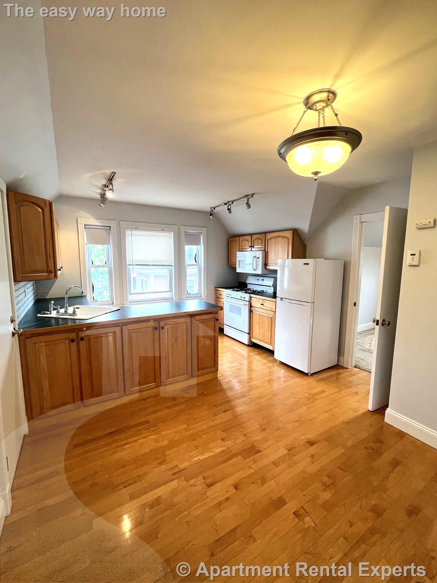 99-101 Hancock St, Davis Square