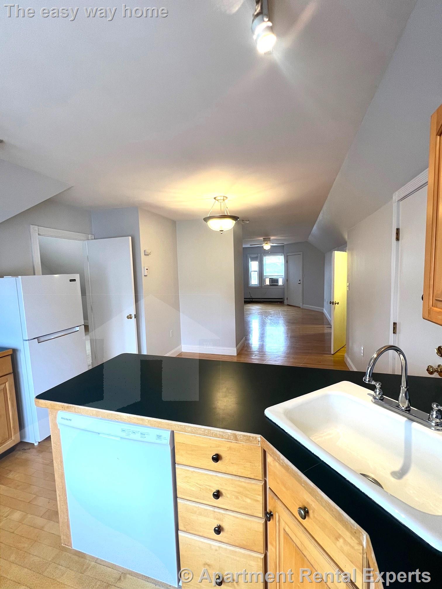 99-101 Hancock St, Davis Square