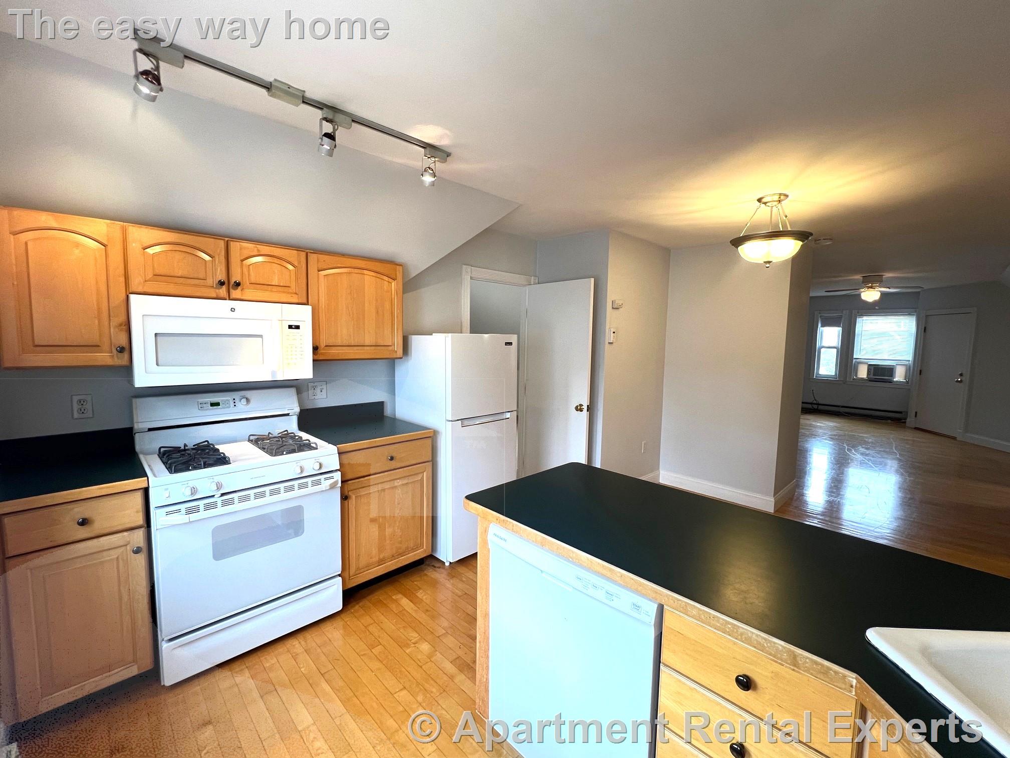 99-101 Hancock St, Davis Square