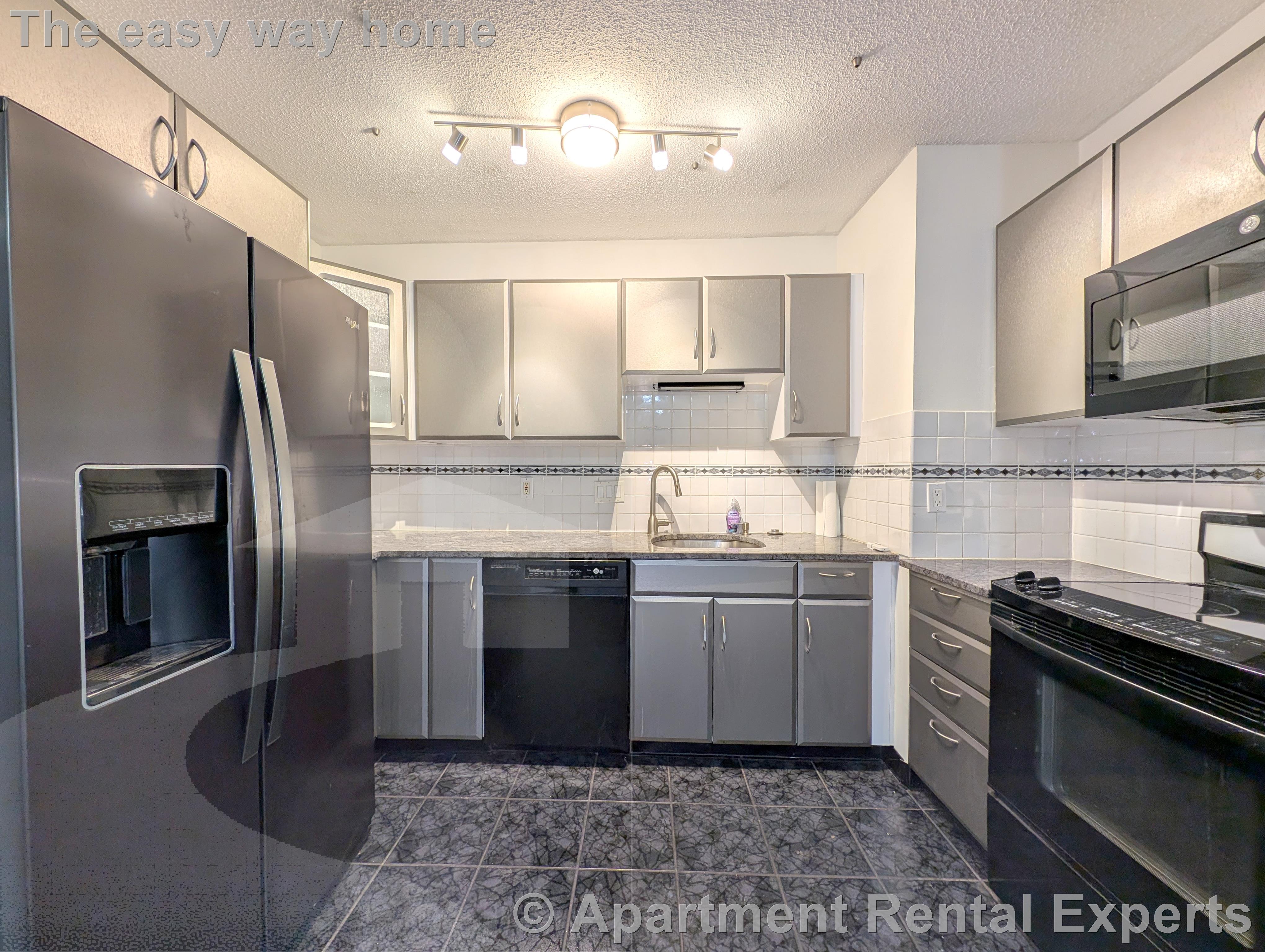 474 Broadway, Magoun Square