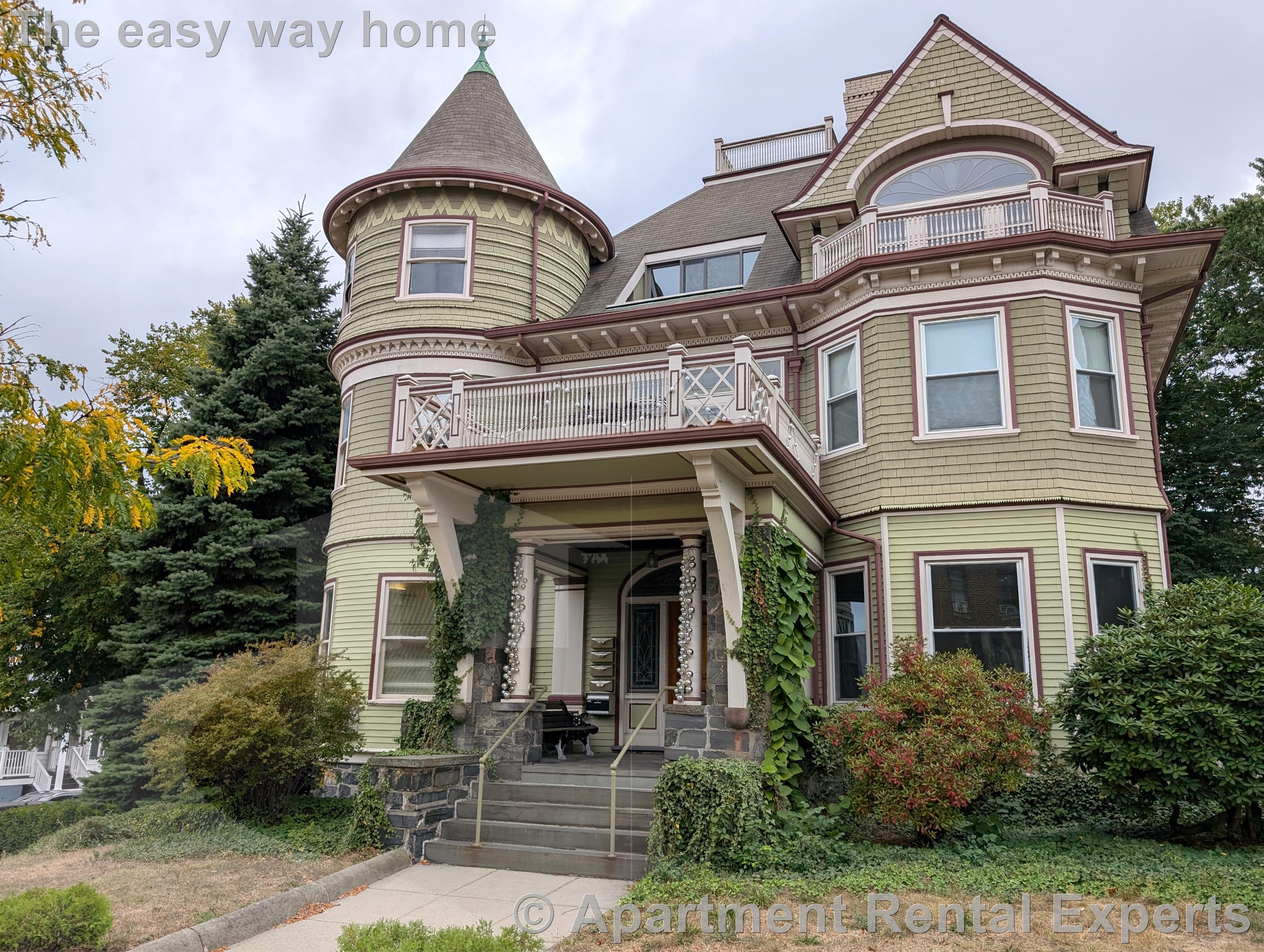 380 Broadway, Winter Hill