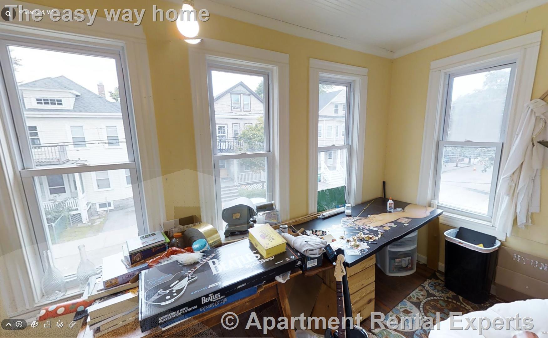 53 Bristol Rd, Davis Square