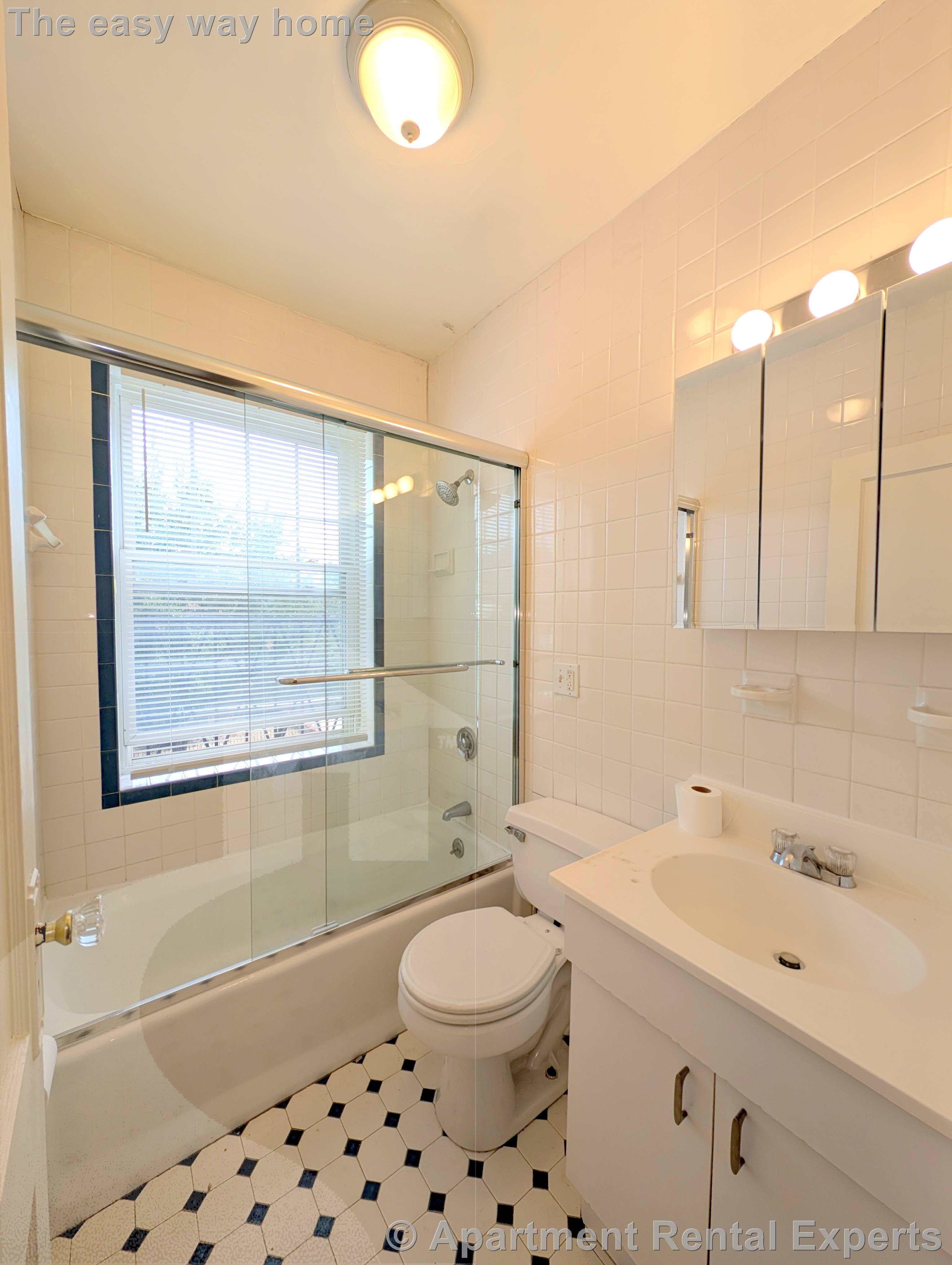 36 College Ave, Davis Square