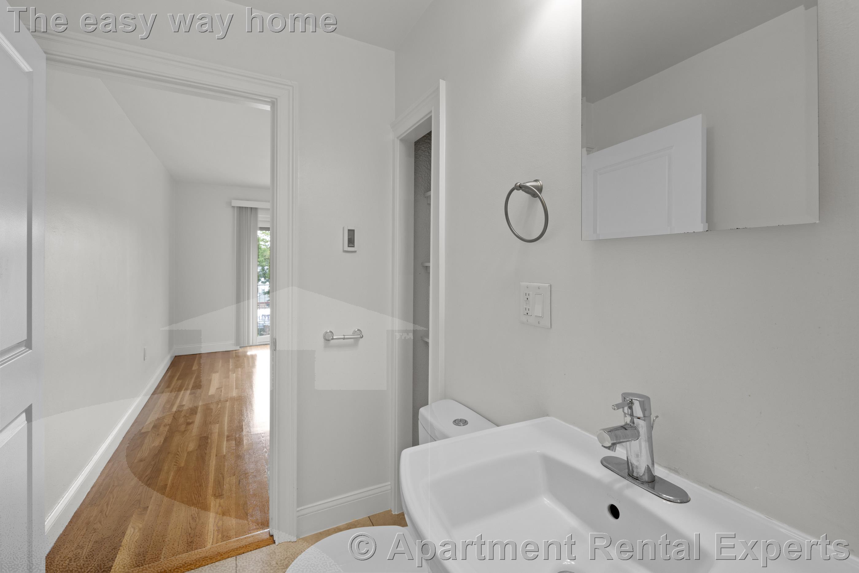 134 Summer St, Malden Center