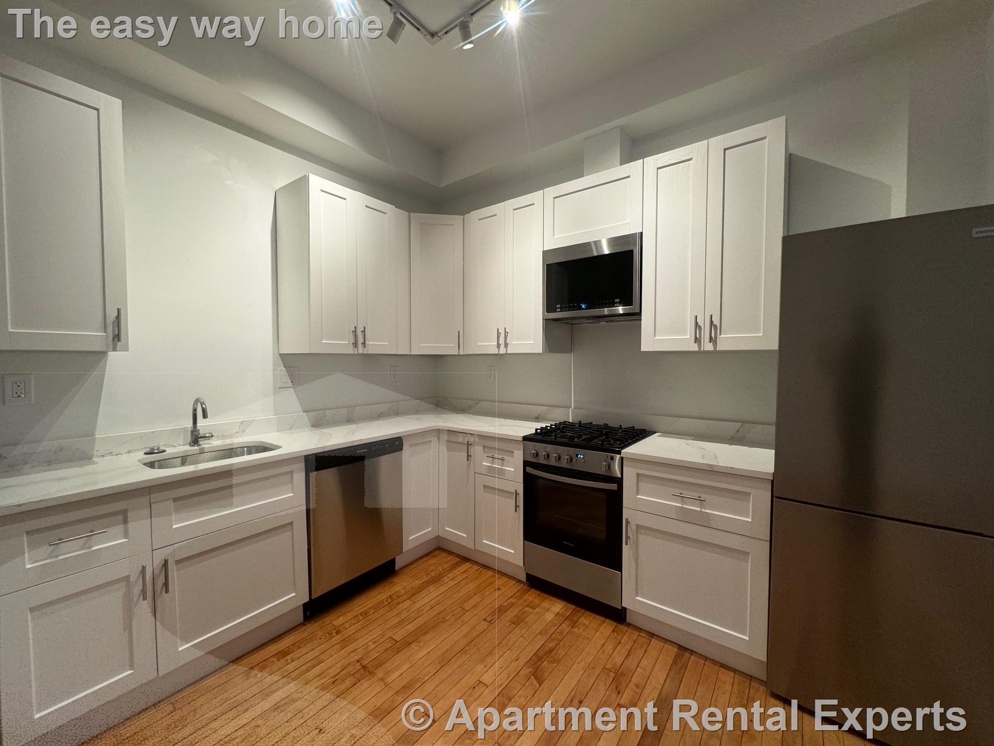 39 Laurel St, Spring Hill