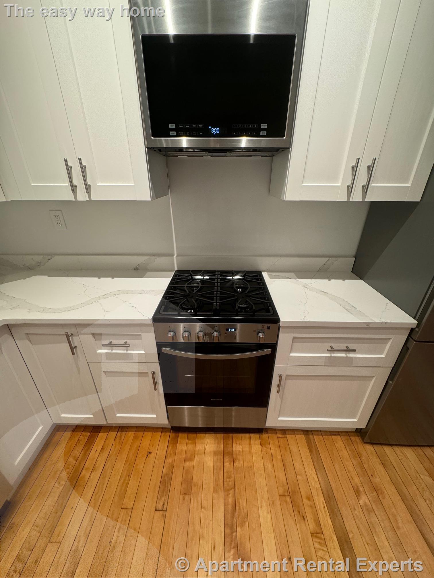 39 Laurel St, Spring Hill