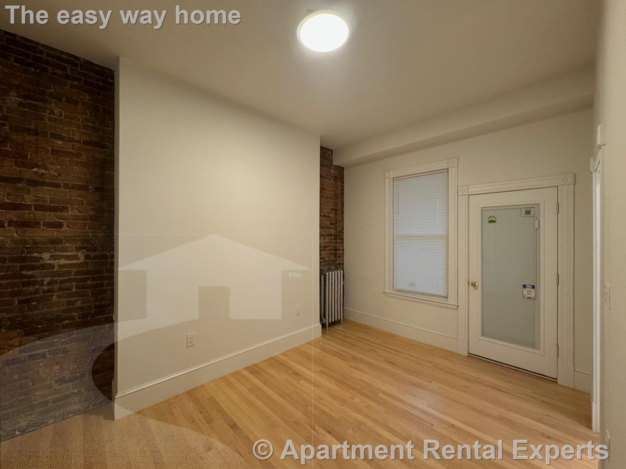 39 Laurel St, Spring Hill