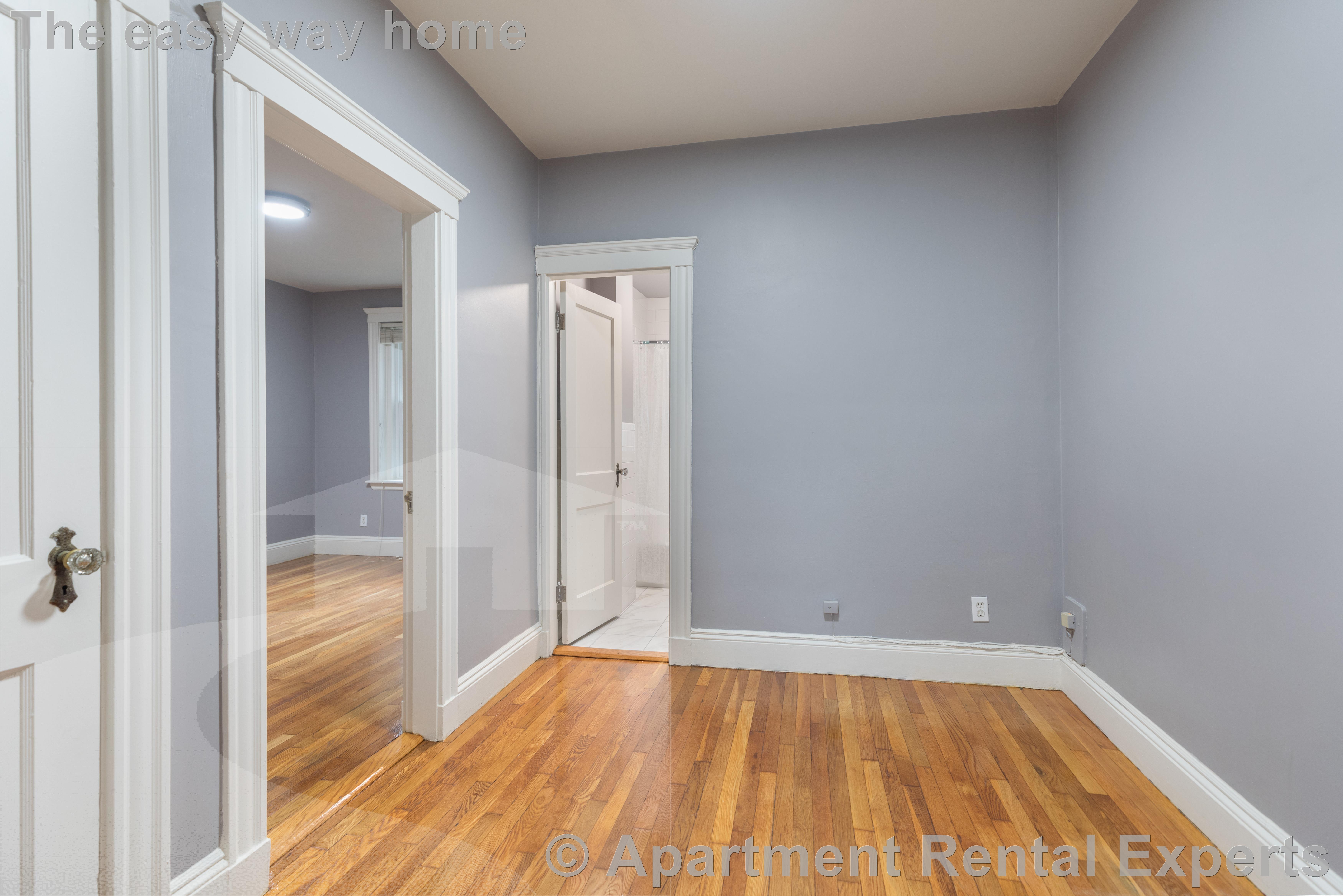 30 Langdon St, Harvard Square