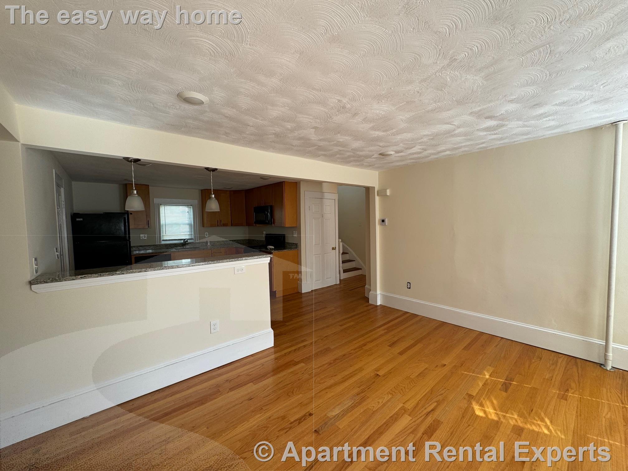 8 Beacon Ter, Porter Square