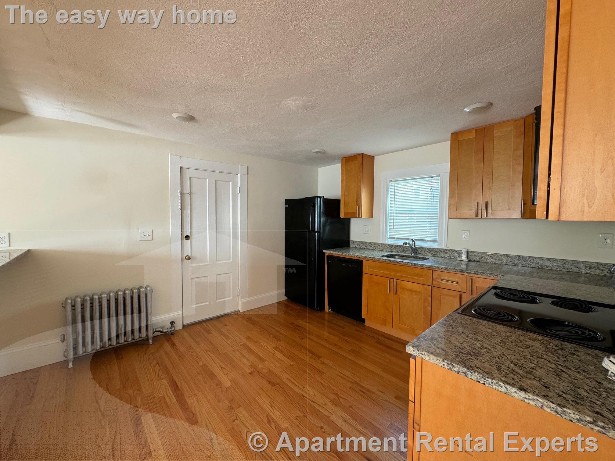 8 Beacon Ter, Porter Square