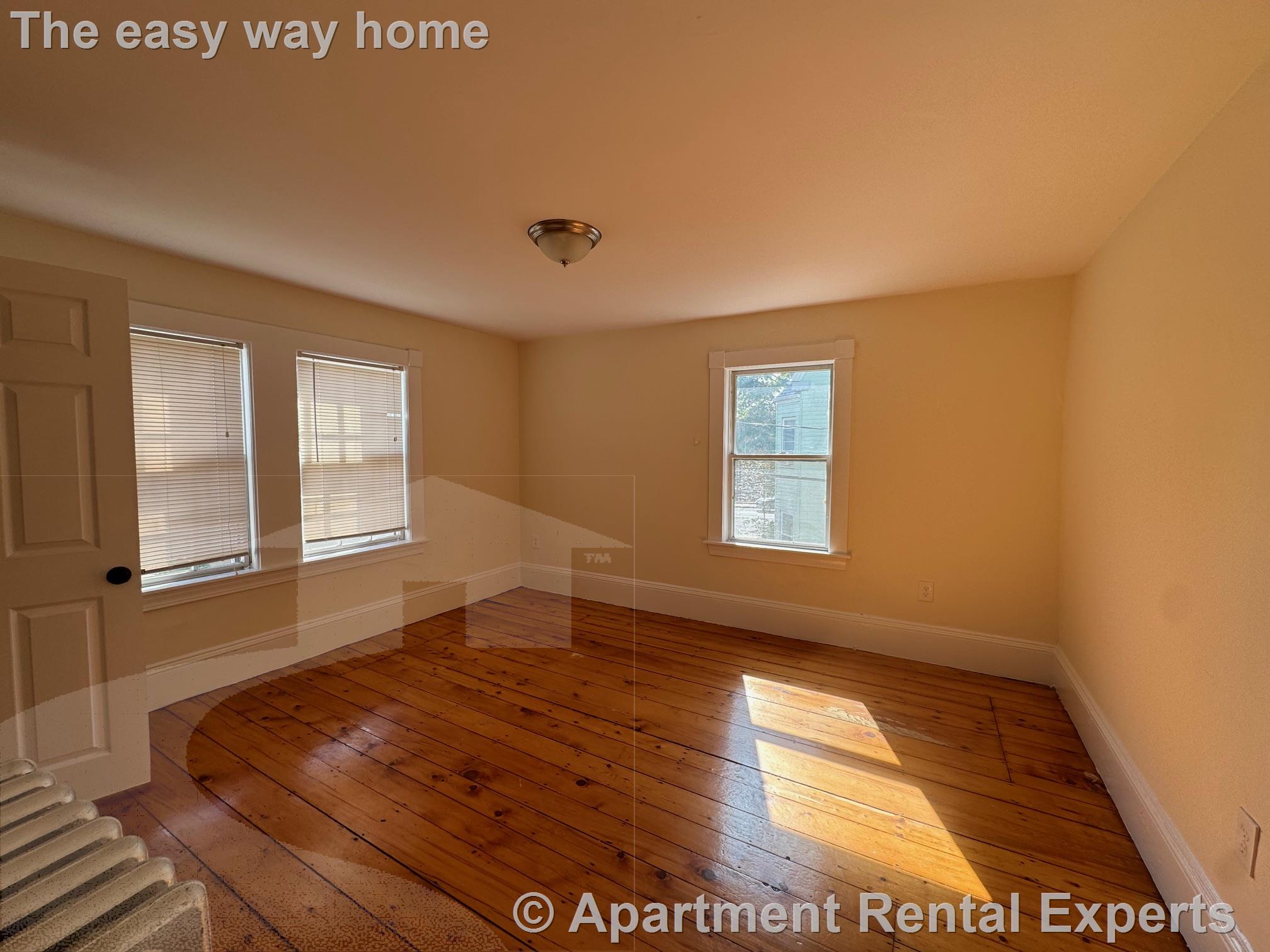 8 Beacon Ter, Porter Square