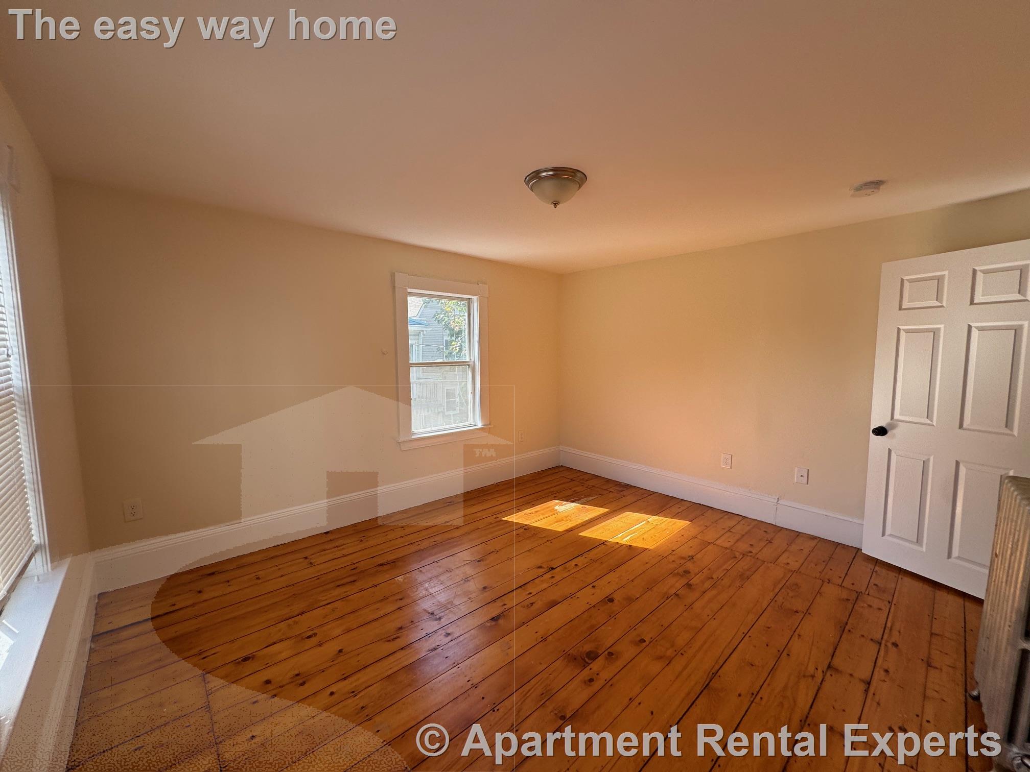 8 Beacon Ter, Porter Square