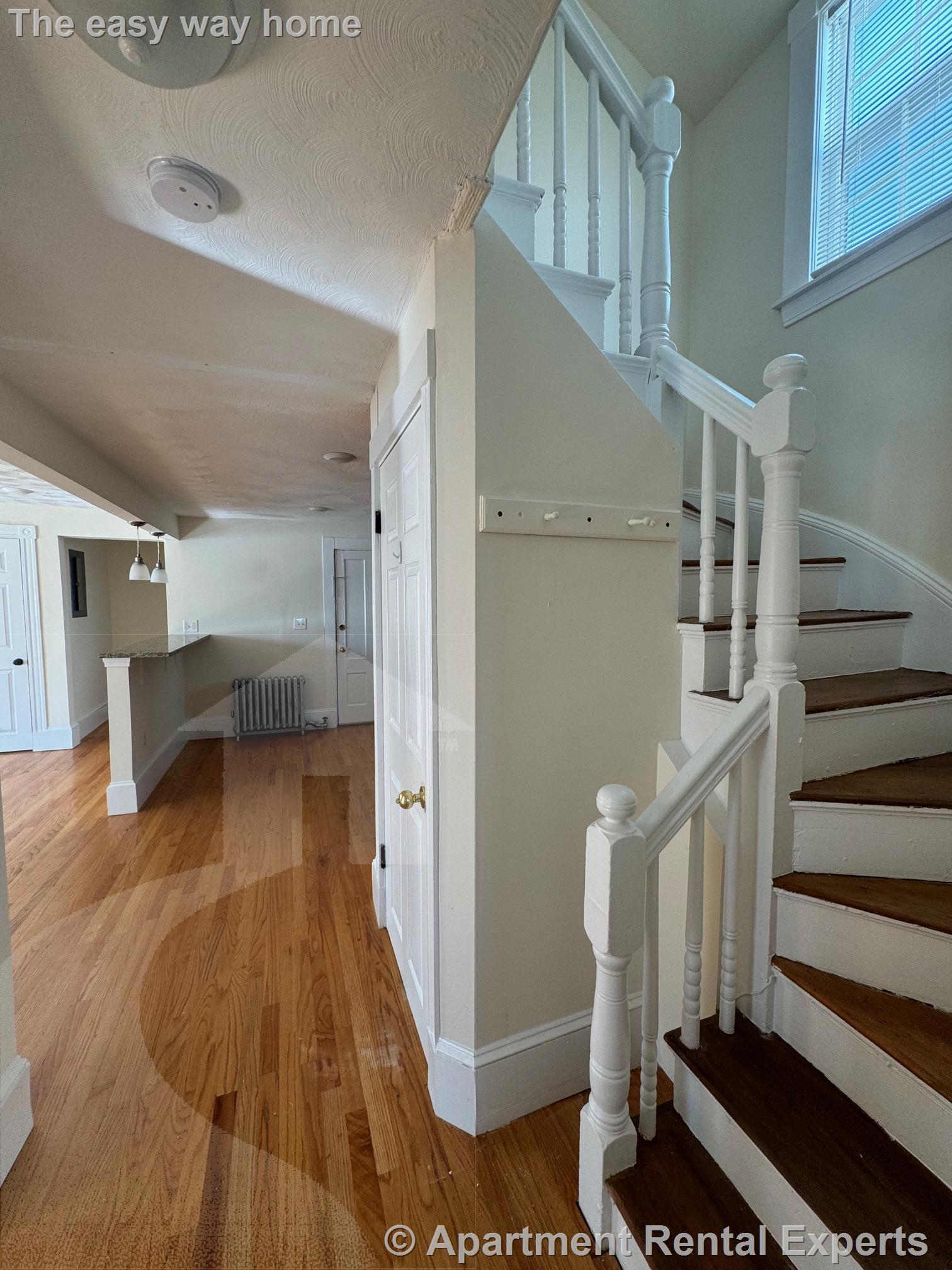 8 Beacon Ter, Porter Square