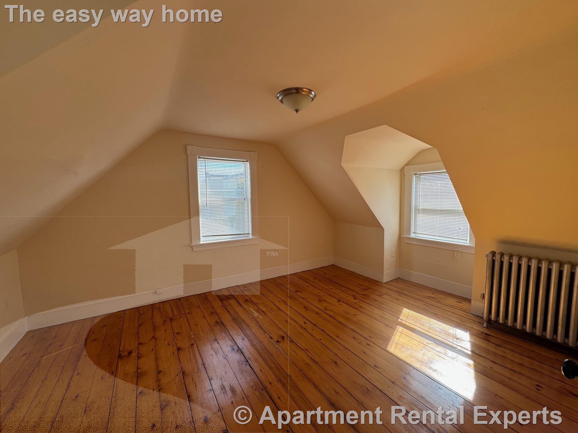 8 Beacon Ter, Porter Square