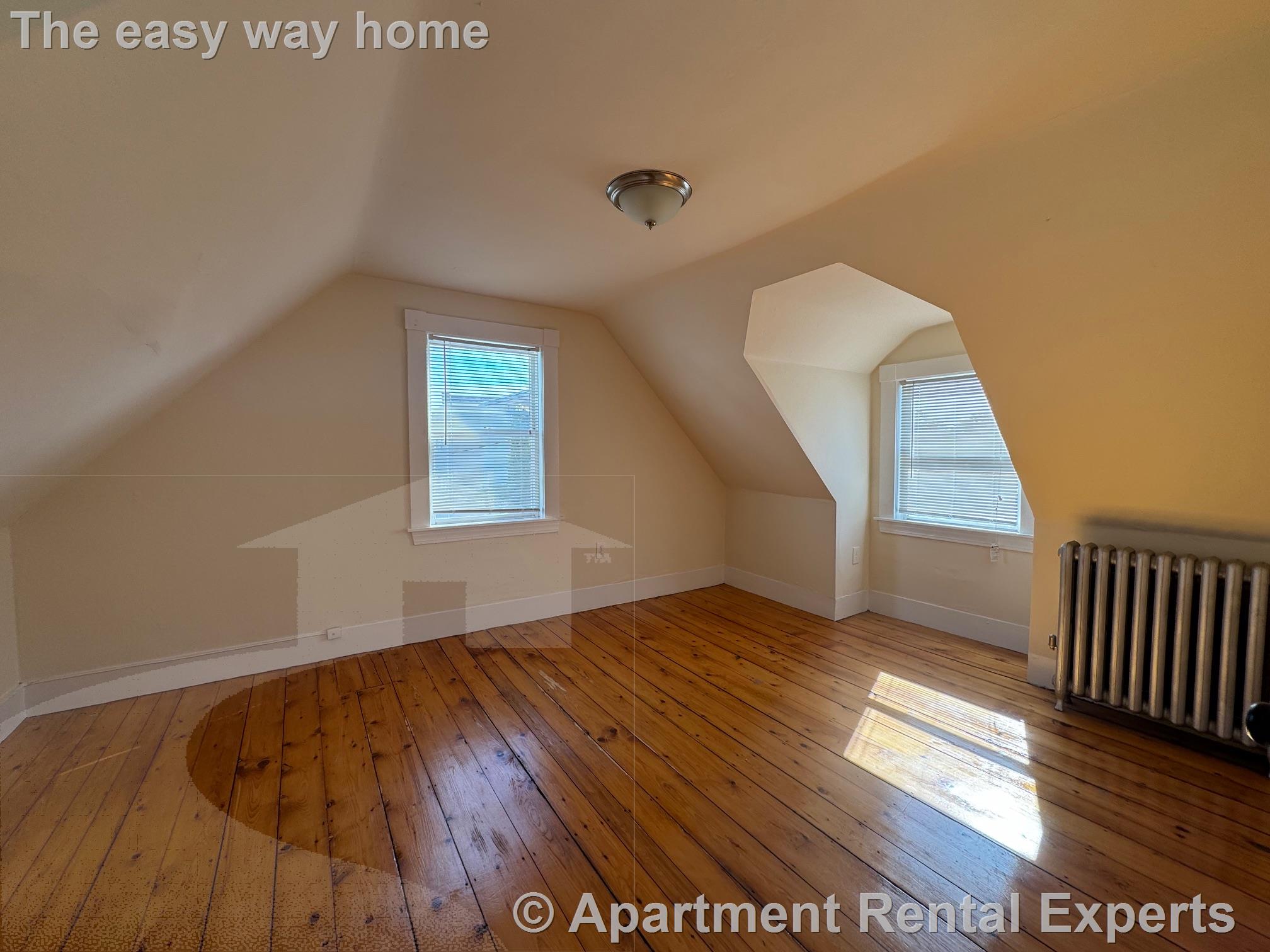 8 Beacon Ter, Porter Square