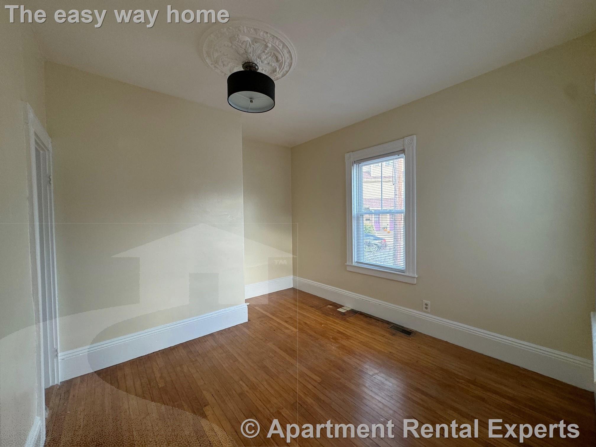 72 Bower St, West Medford