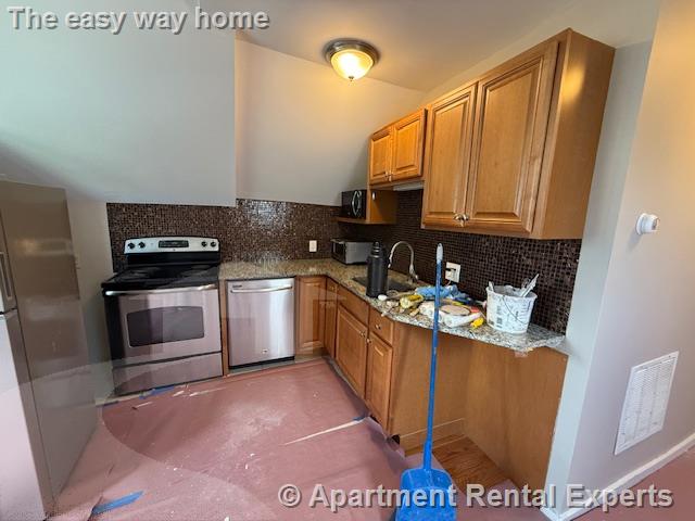 63 Elm St, Porter Square