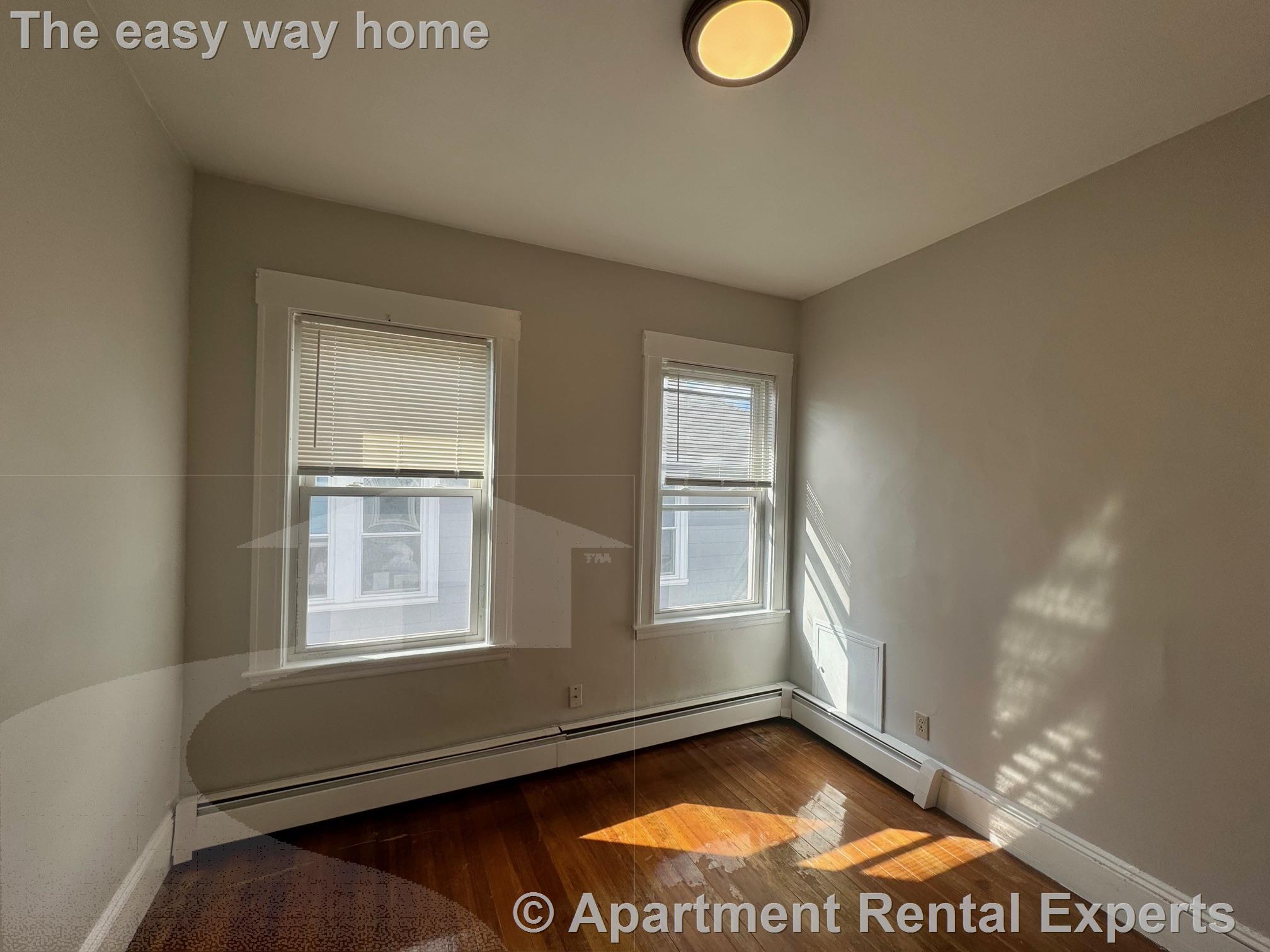 69 Frederick Ave, Tufts