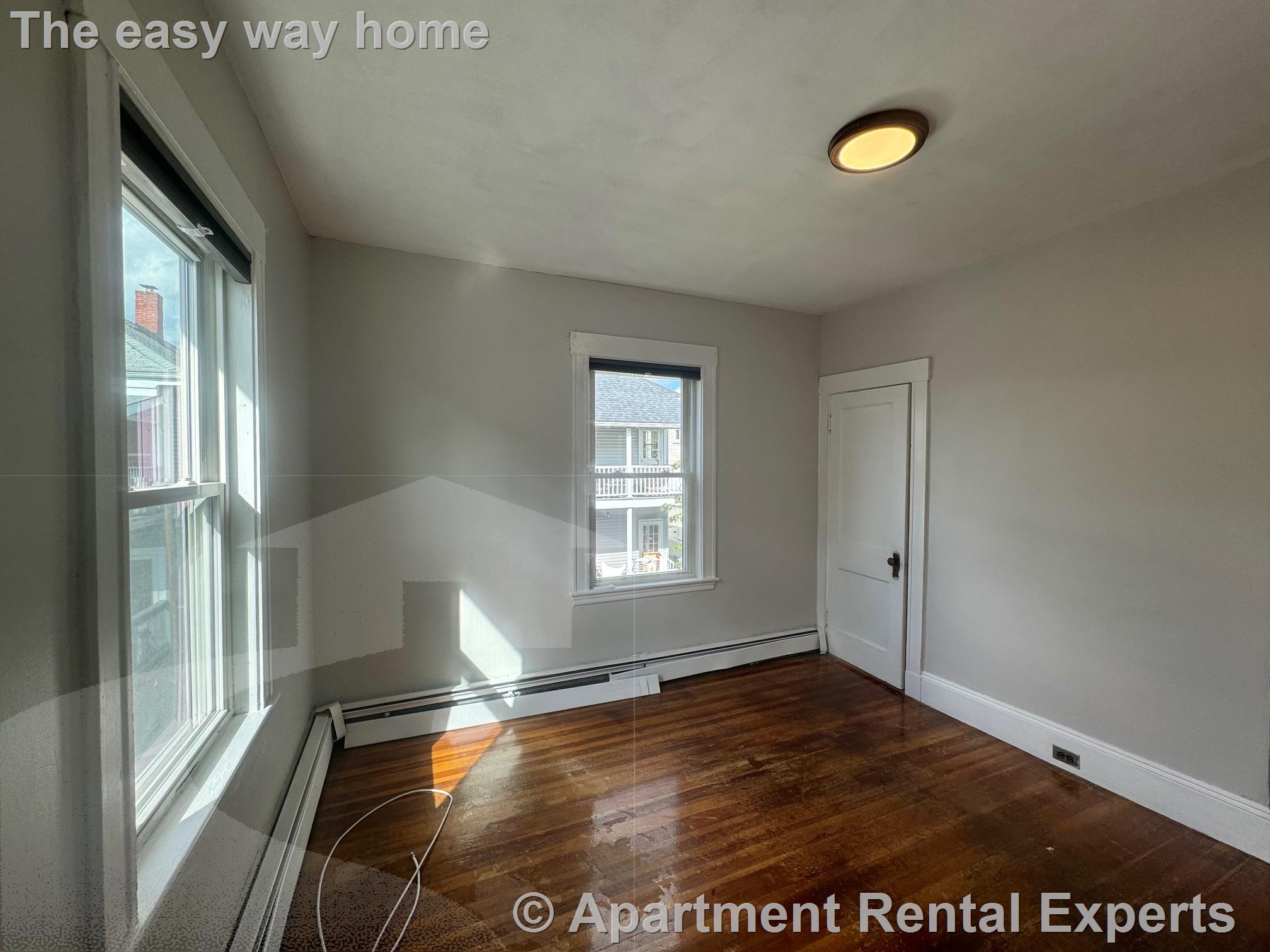 69 Frederick Ave, Tufts