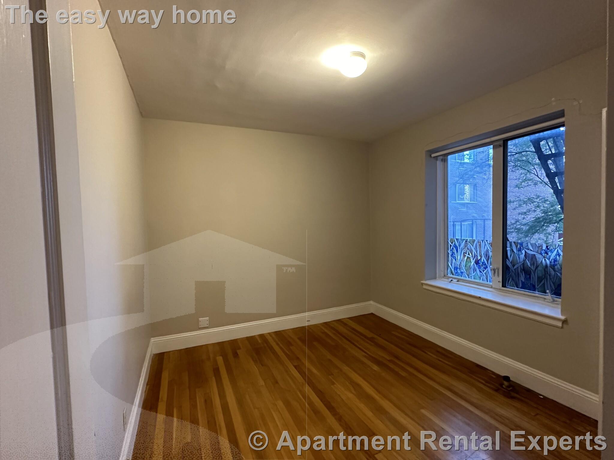 285 Harvard St, Central Square