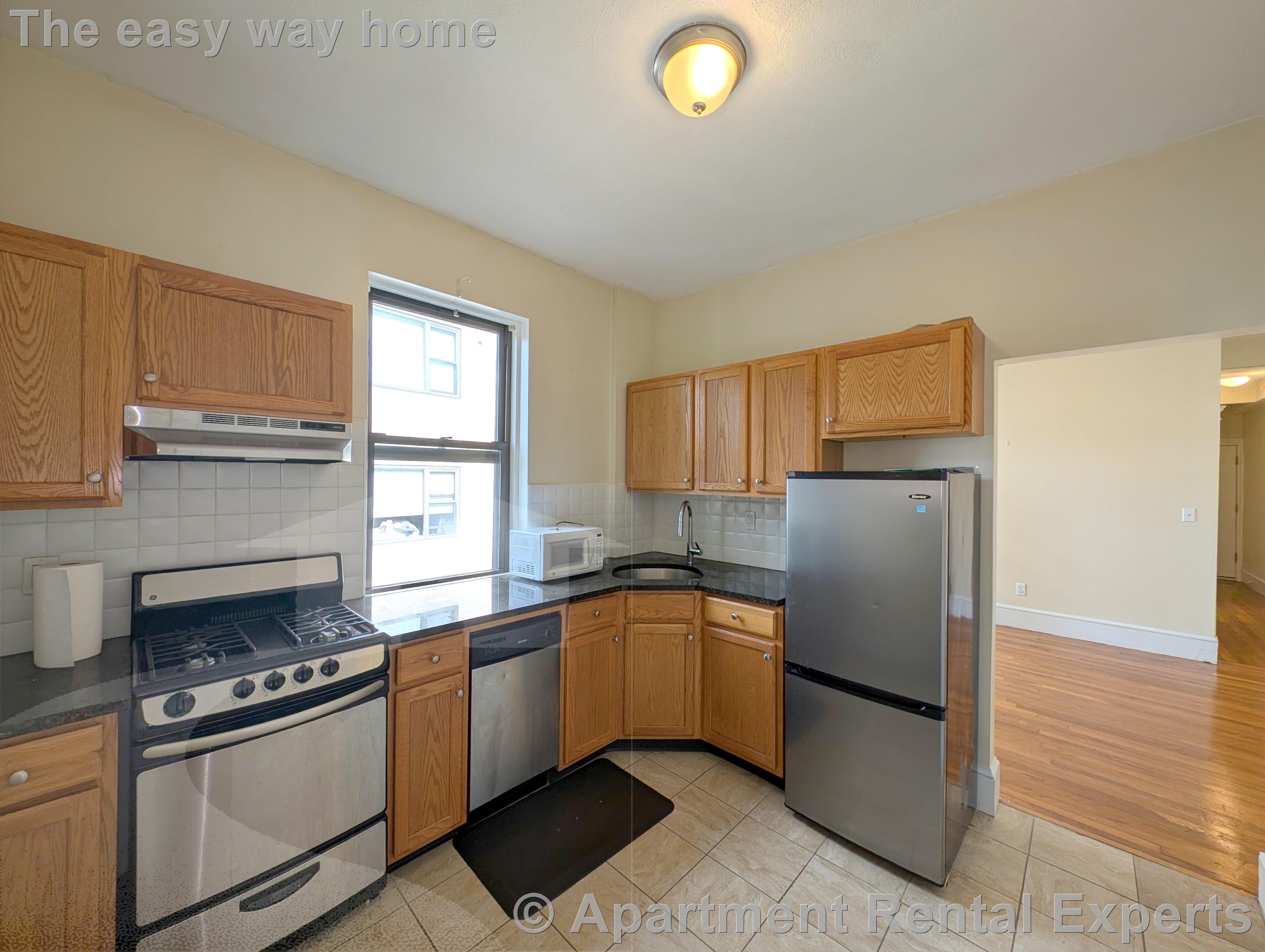 77 Hancock St, Central Square