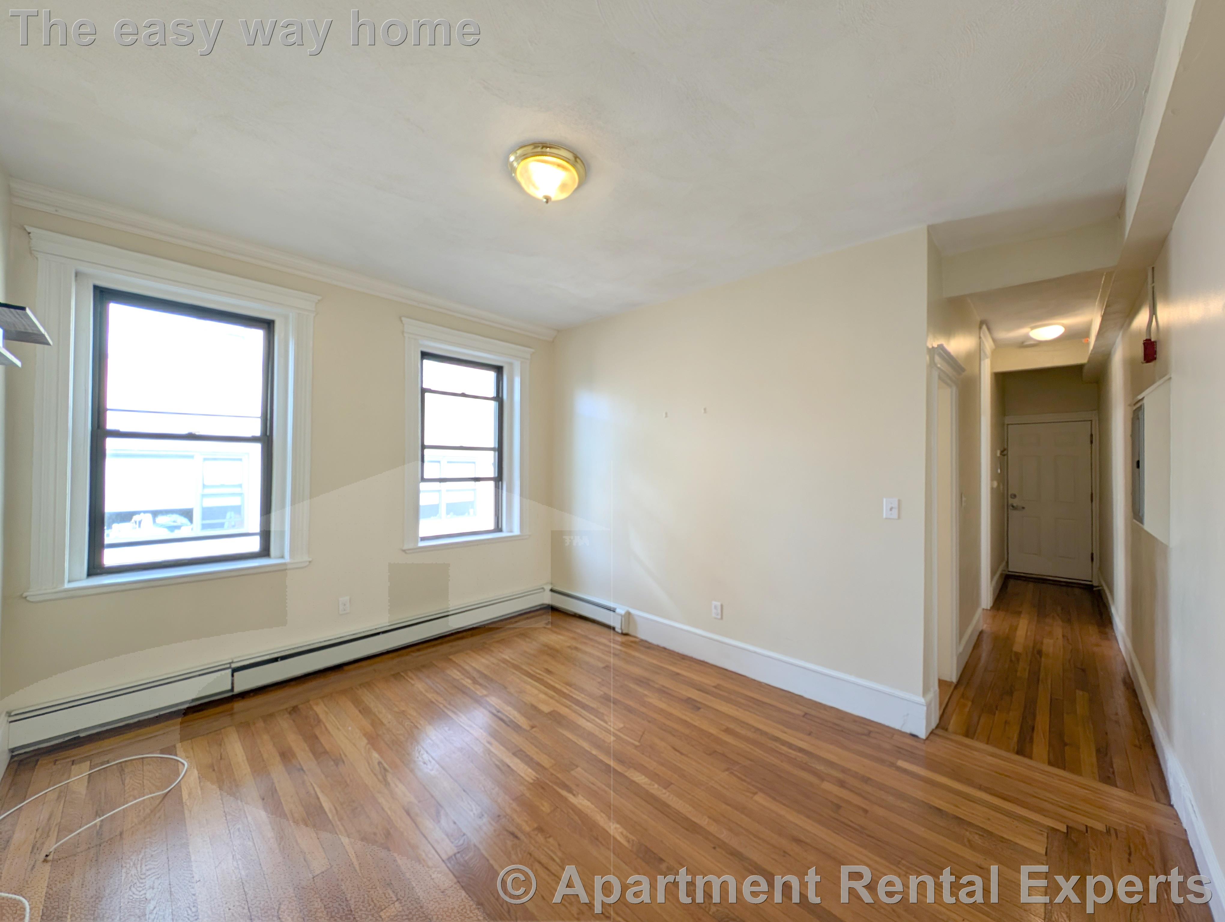 77 Hancock St, Central Square