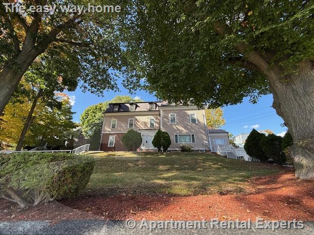 194 Forest St, Medford Square