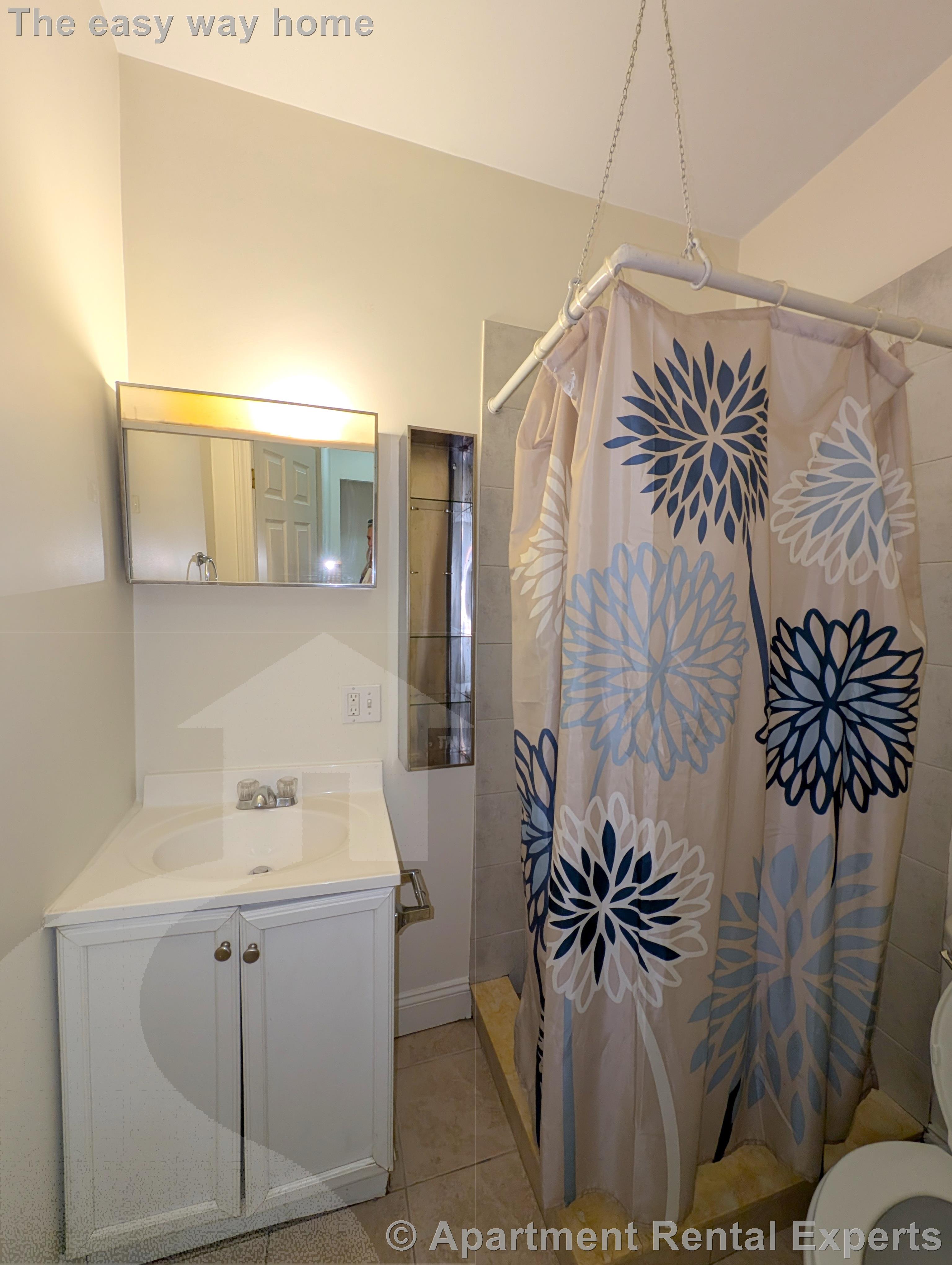 215 Highland Ave, Spring Hill