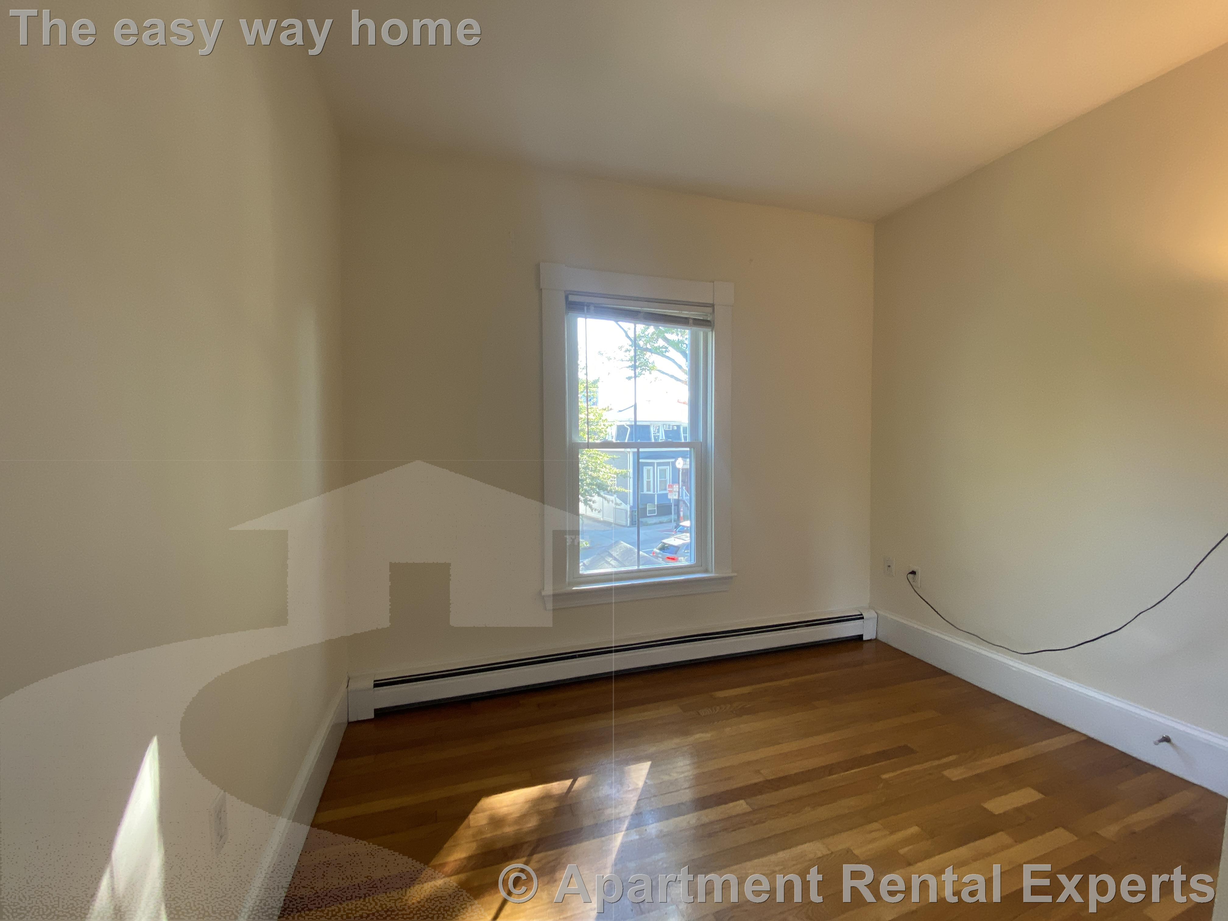 325 Western Ave, Central Square