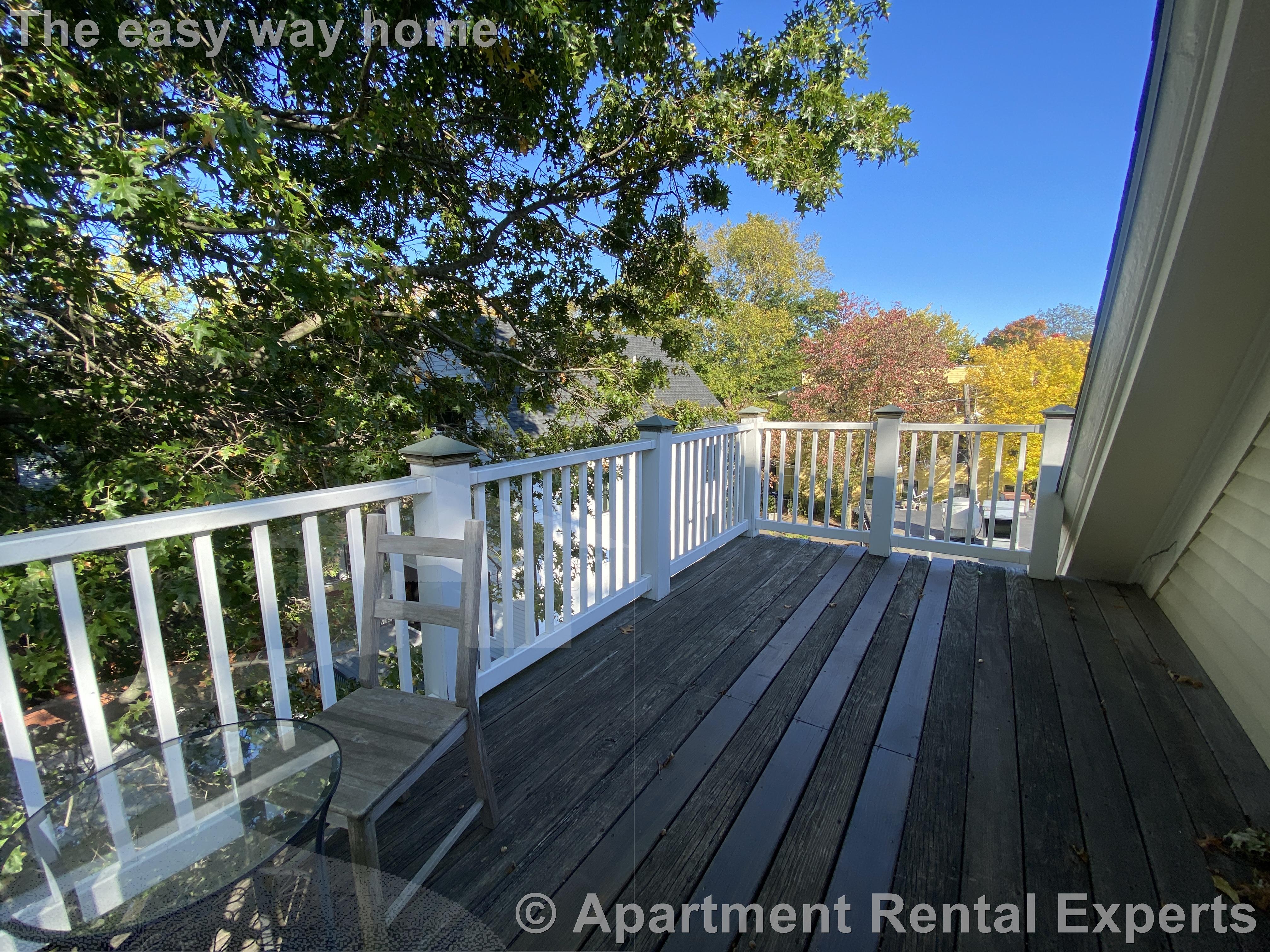 325 Western Ave, Central Square