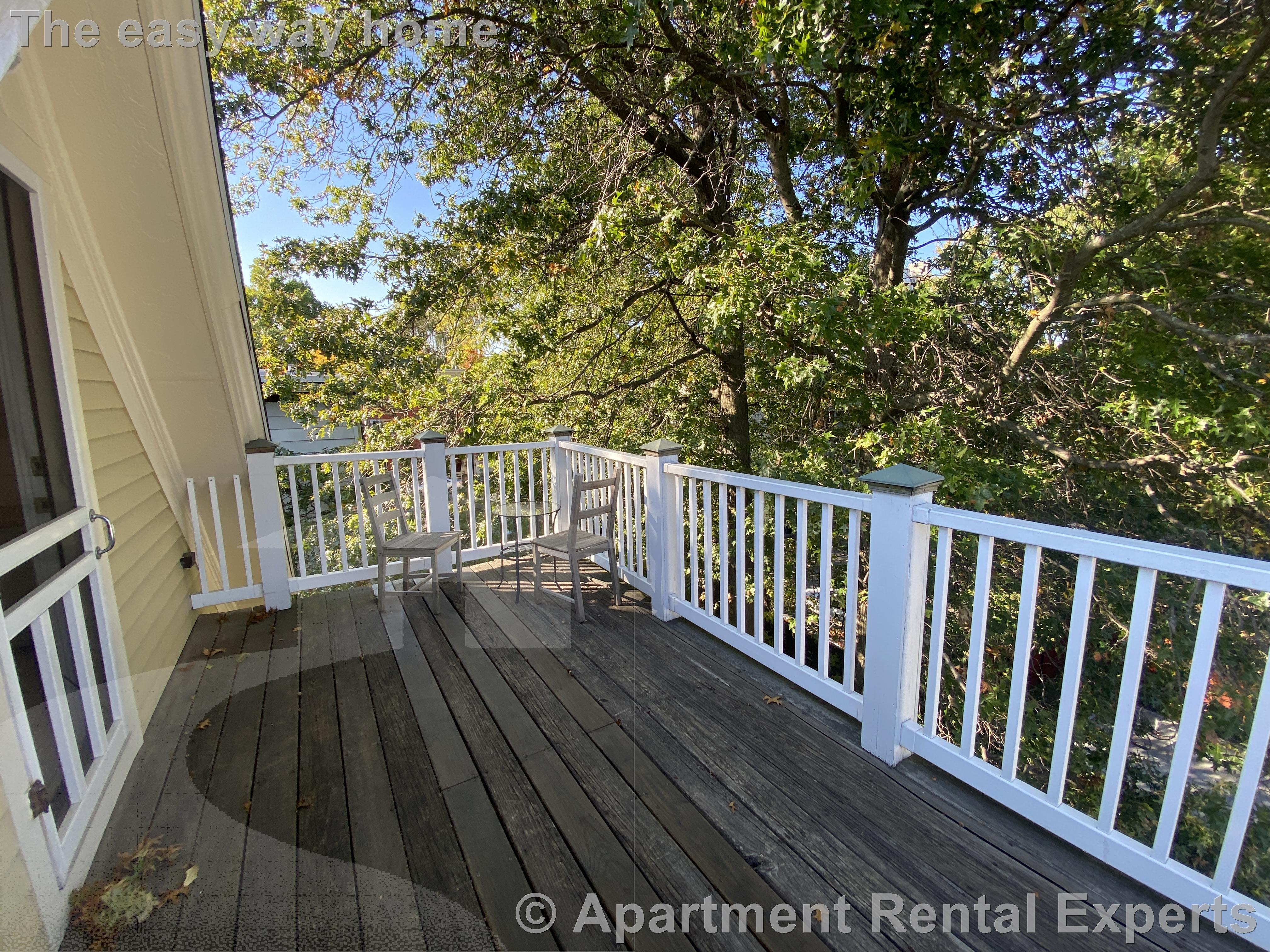 325 Western Ave, Central Square