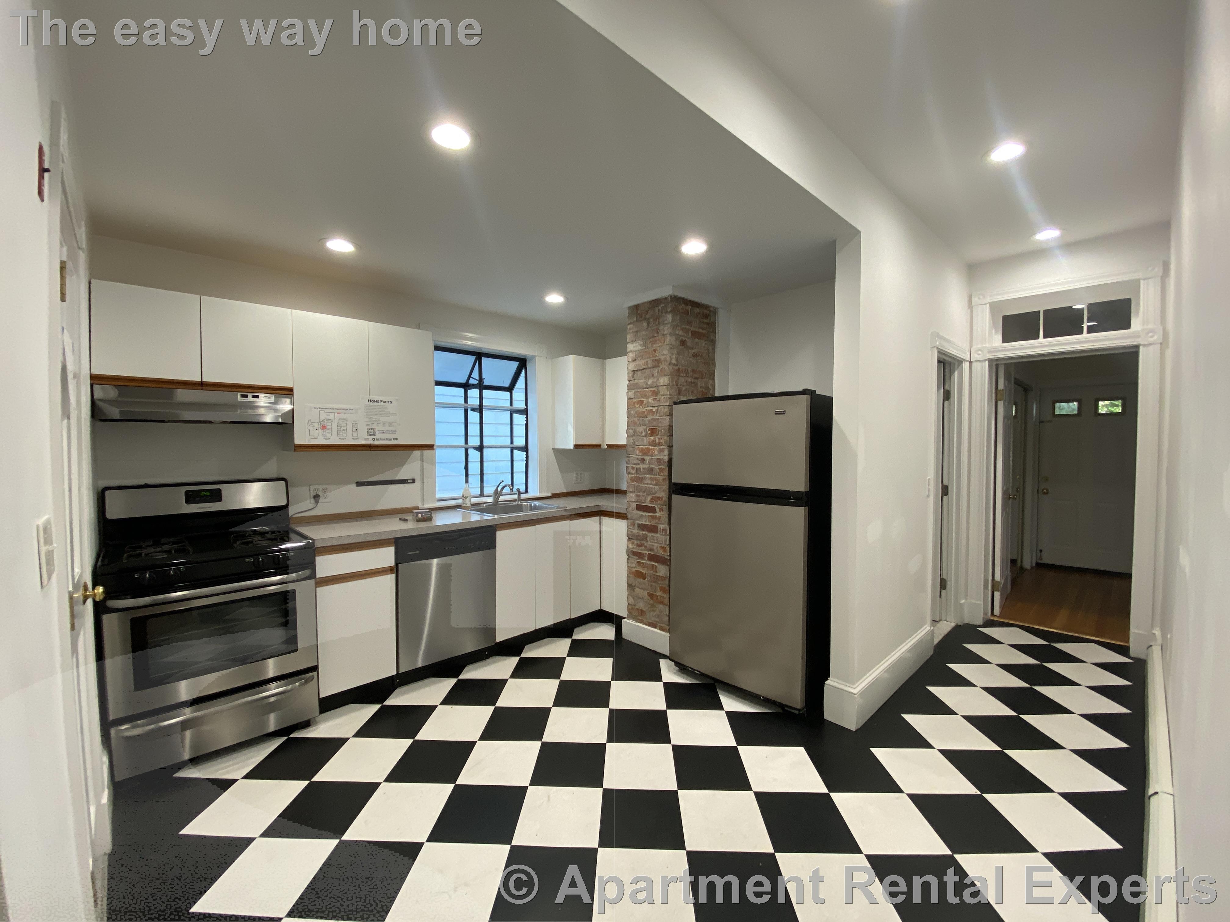 325 Western Ave, Central Square