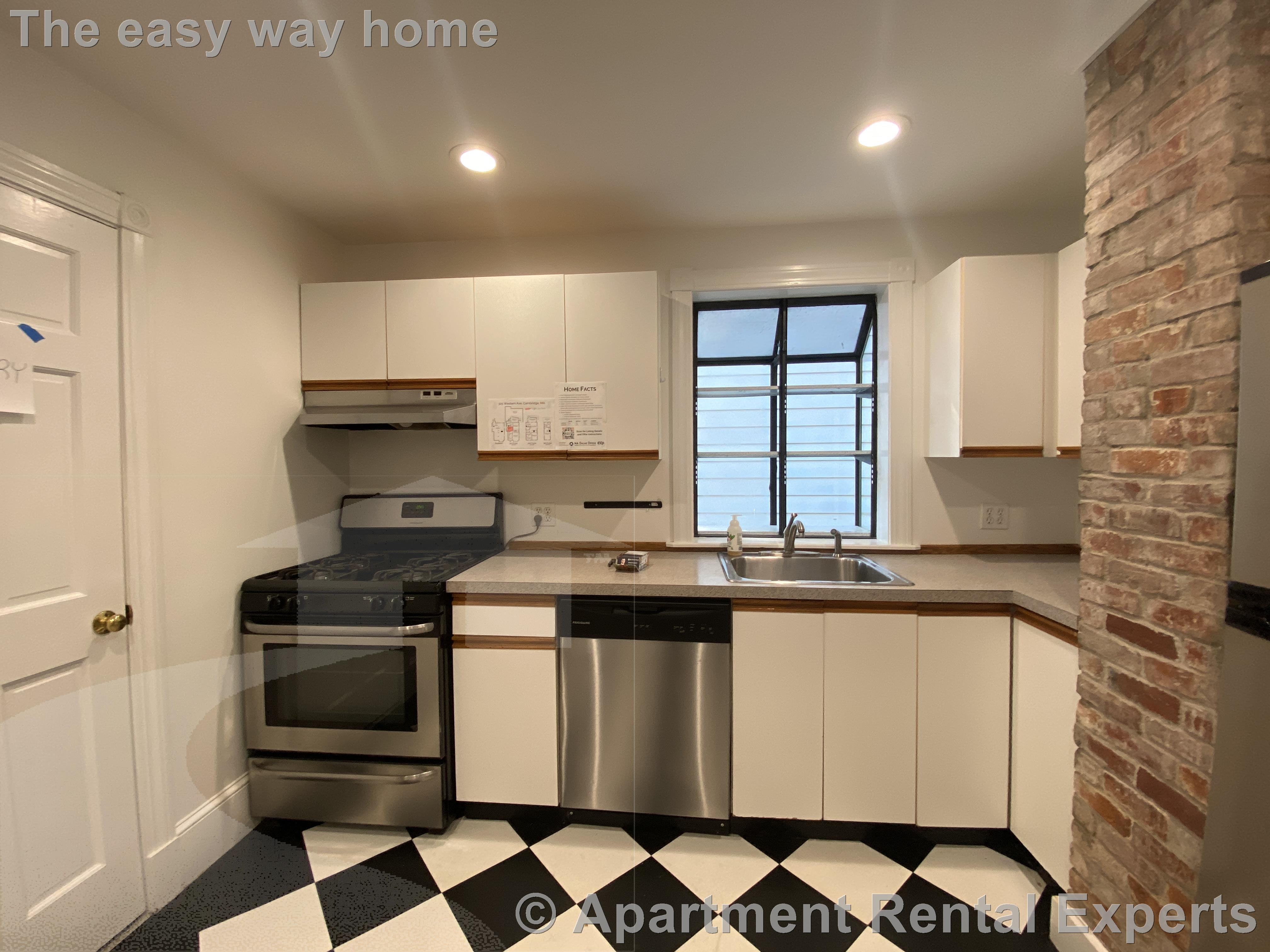 325 Western Ave, Central Square