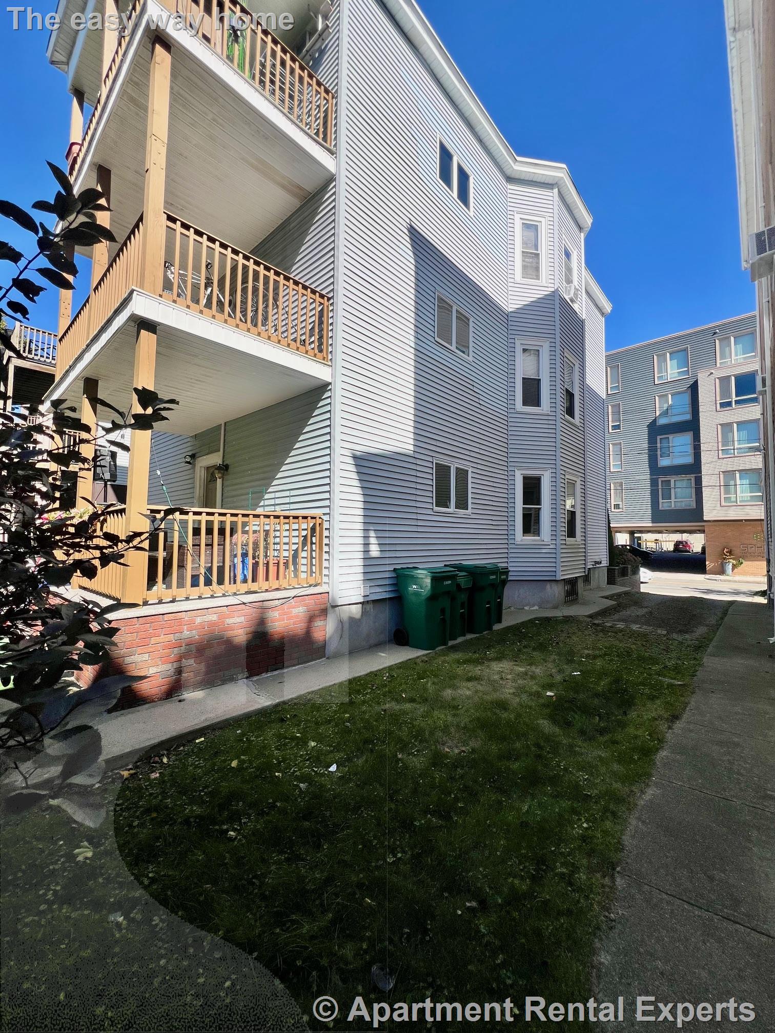 633 Boston Ave, Ball Square