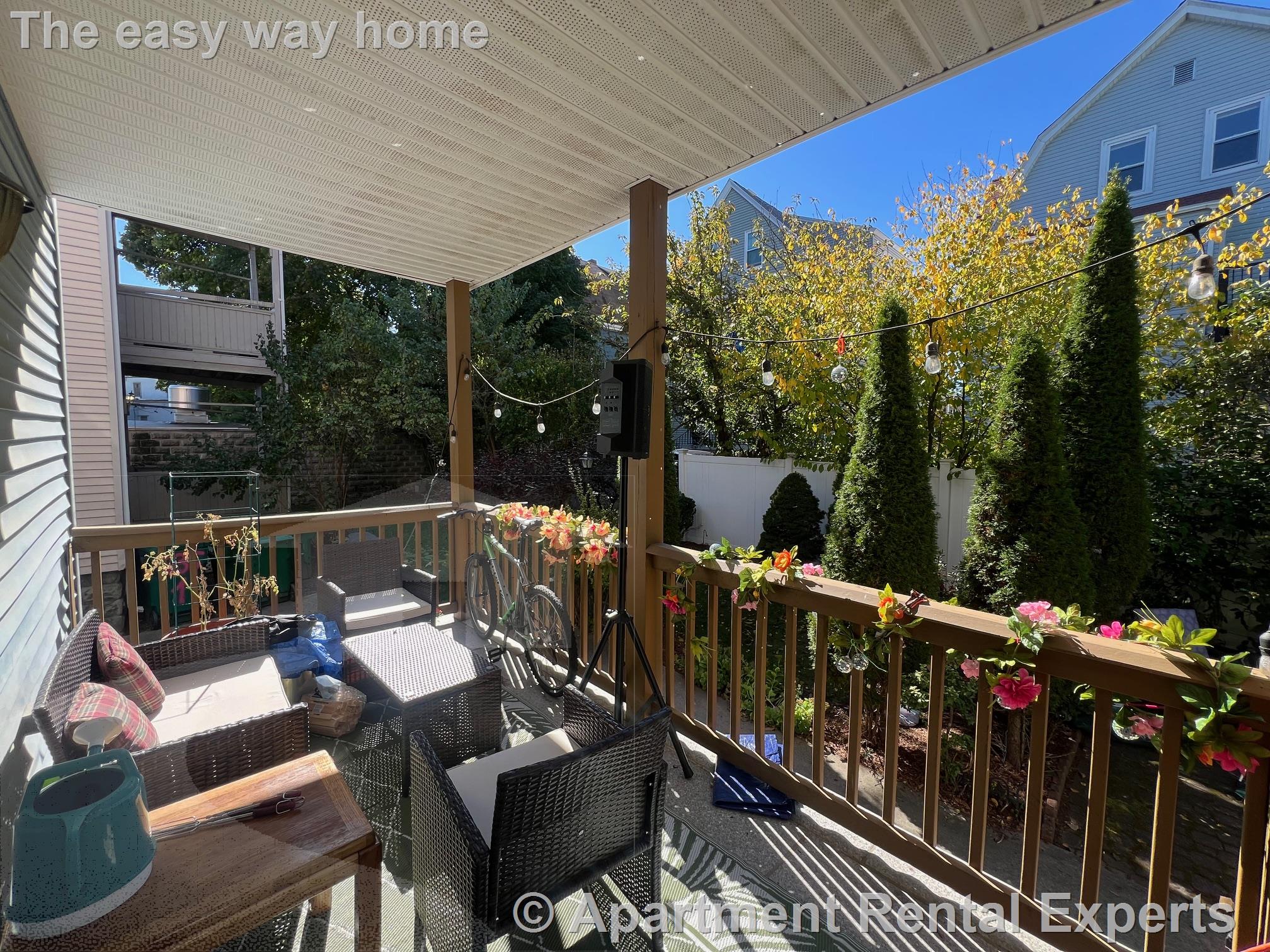 633 Boston Ave, Ball Square