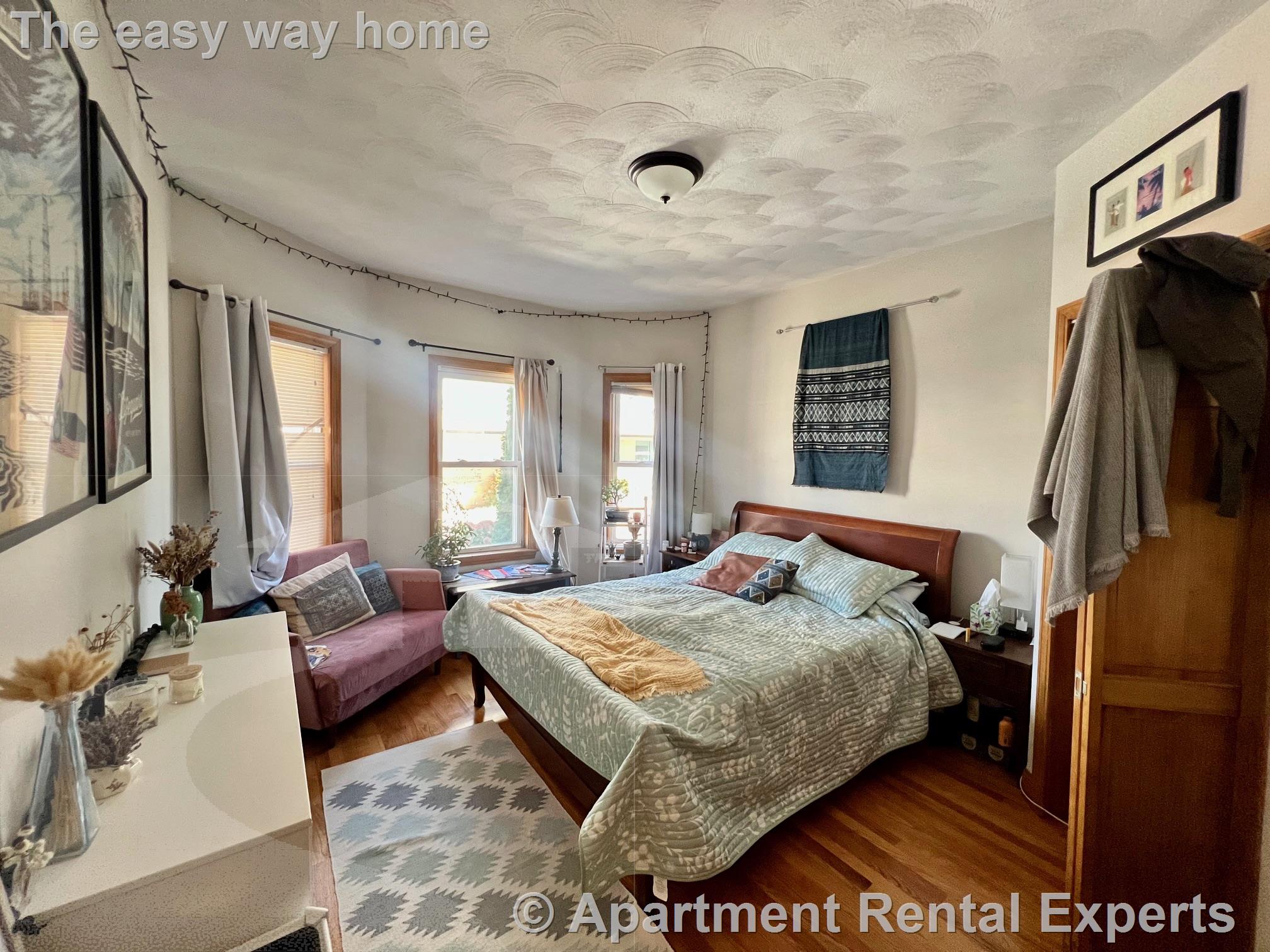 633 Boston Ave, Ball Square