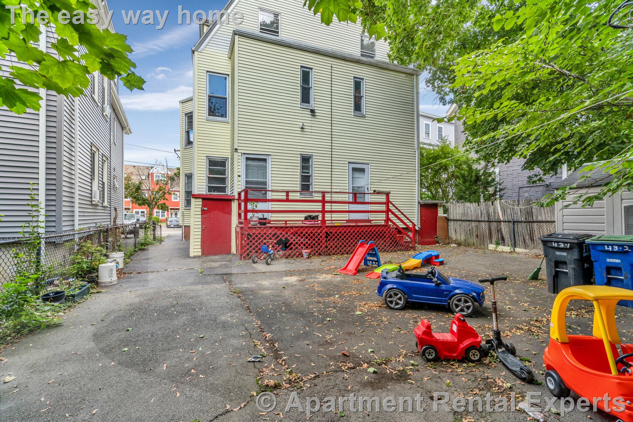 43 Bradley St, Winter Hill