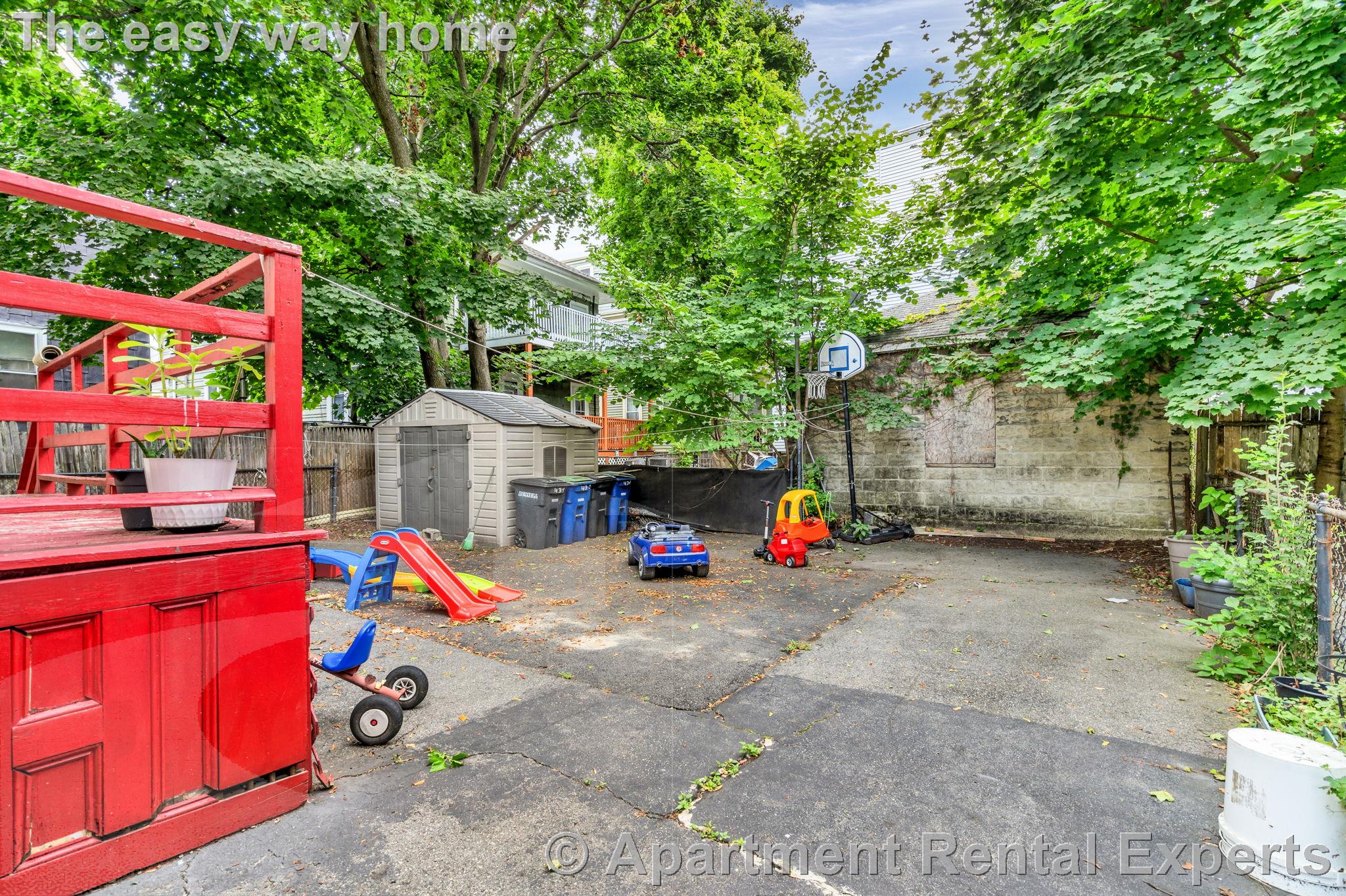 43 Bradley St, Winter Hill