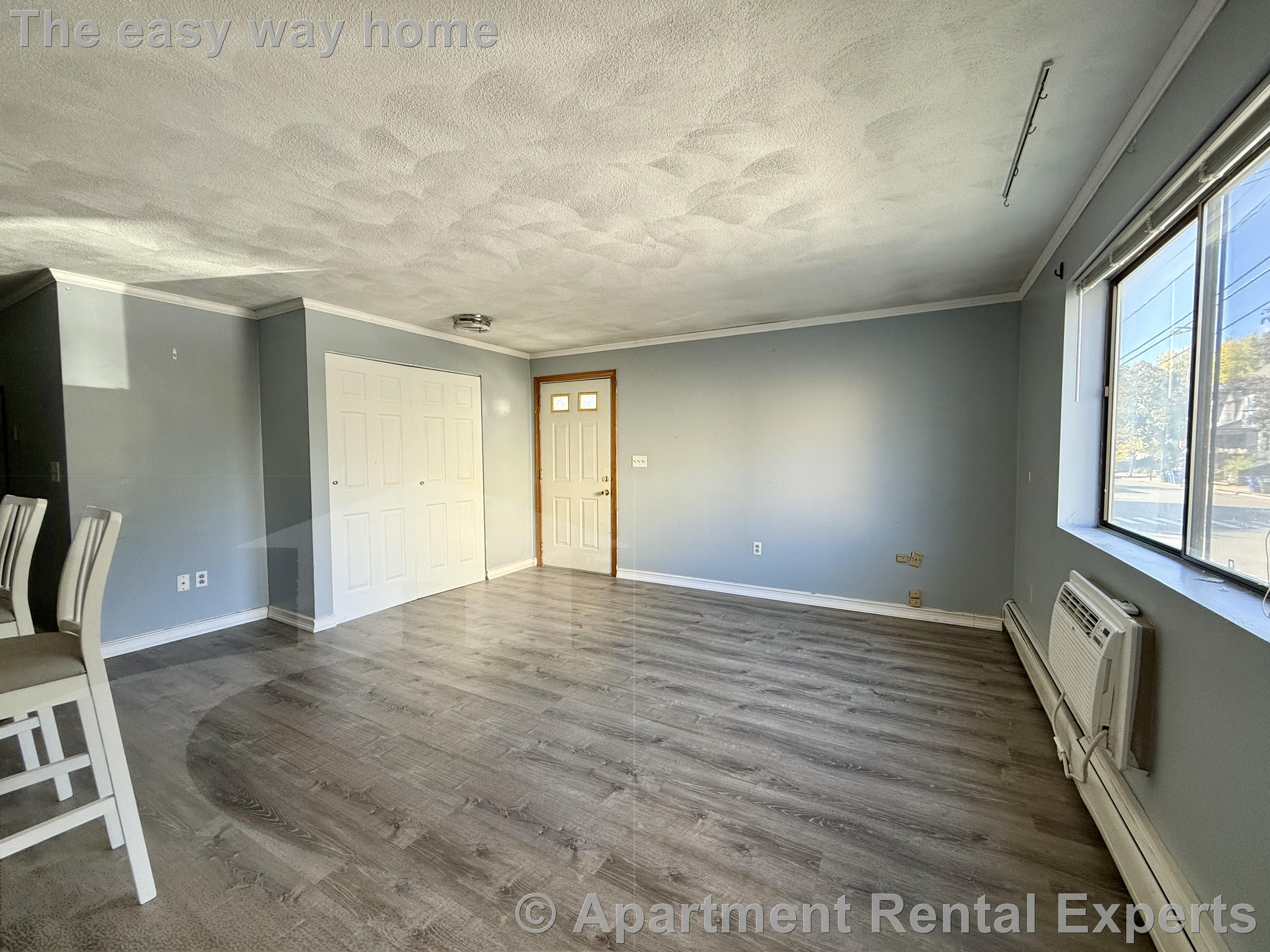 9 Highland Rd, Davis Square