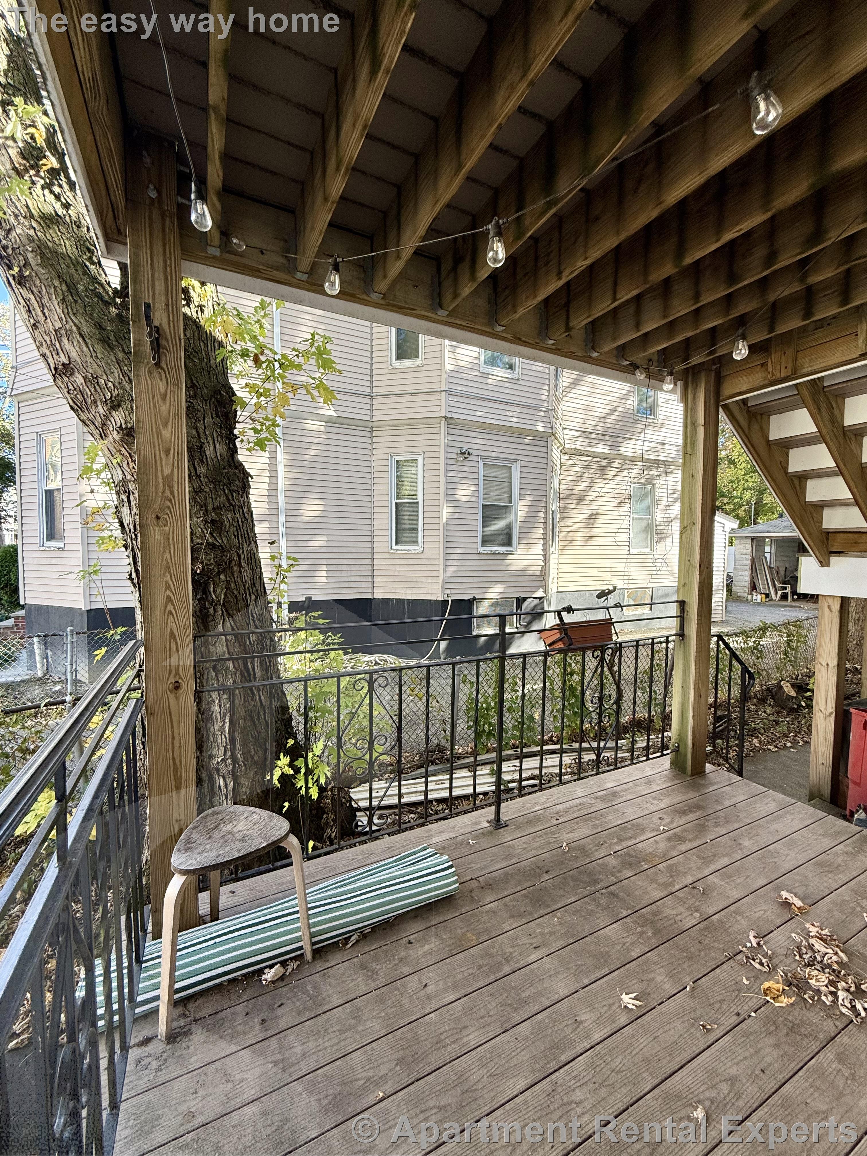 9 Highland Rd, Davis Square