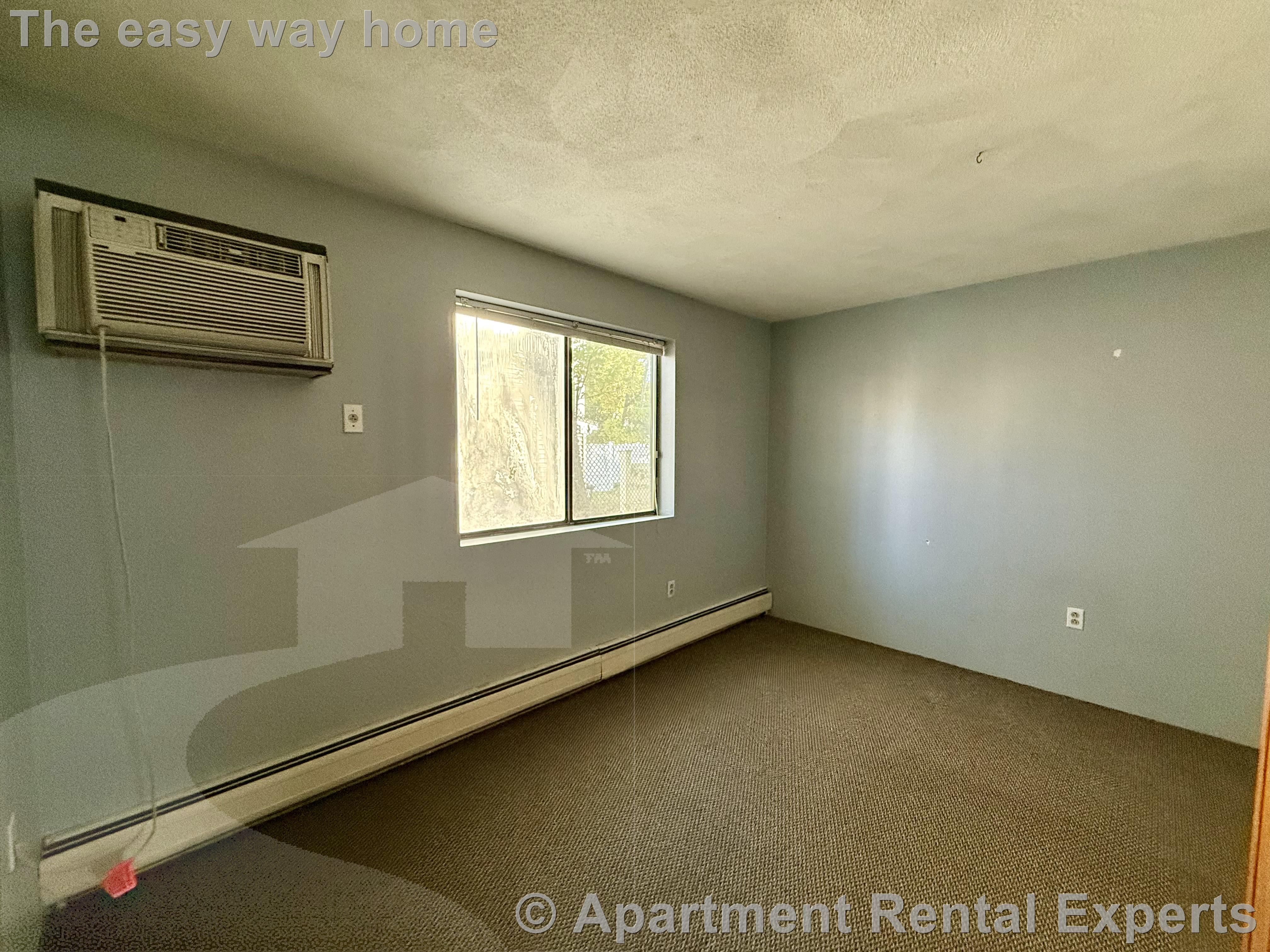 9 Highland Rd, Davis Square