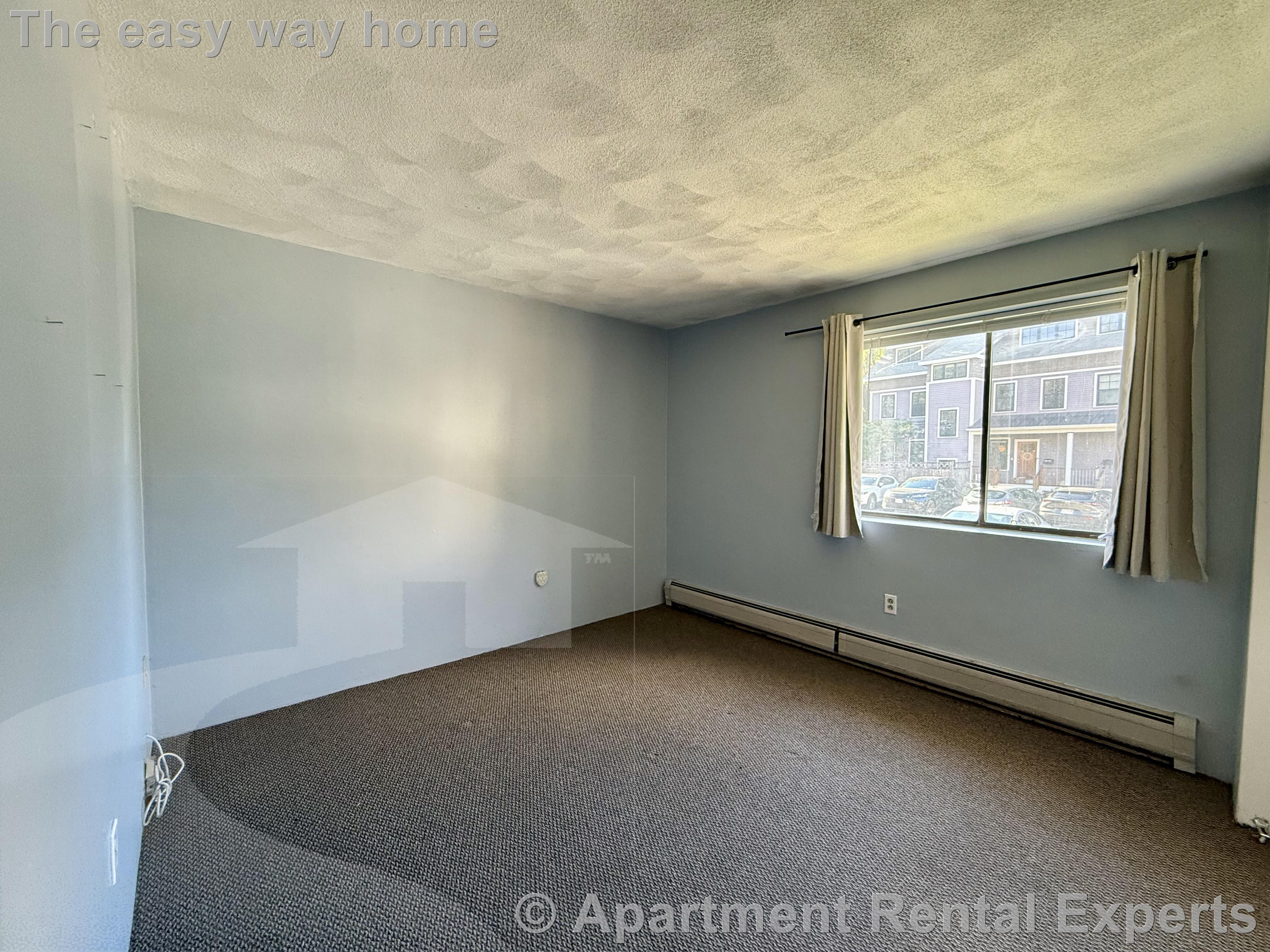 9 Highland Rd, Davis Square