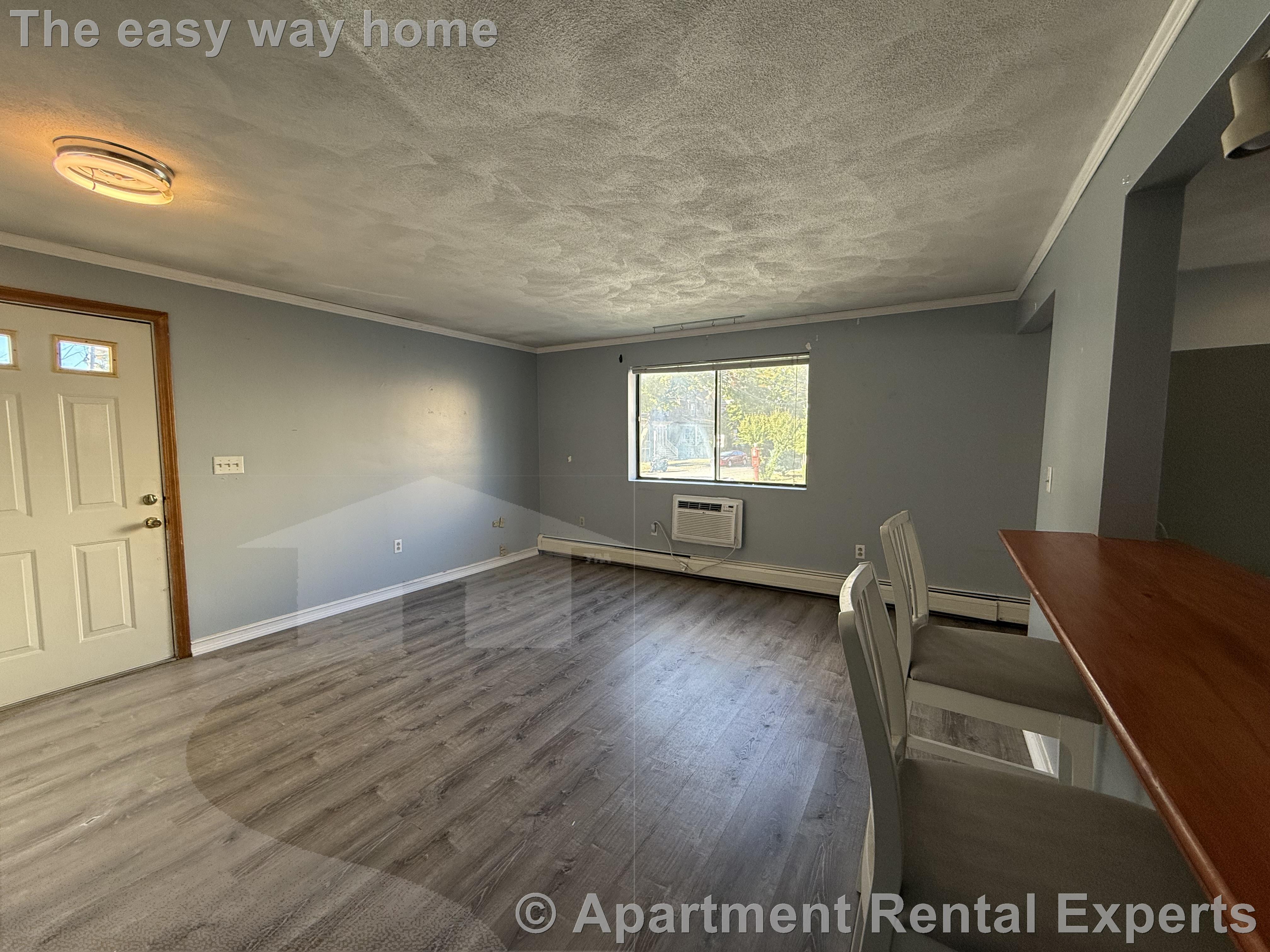 9 Highland Rd, Davis Square