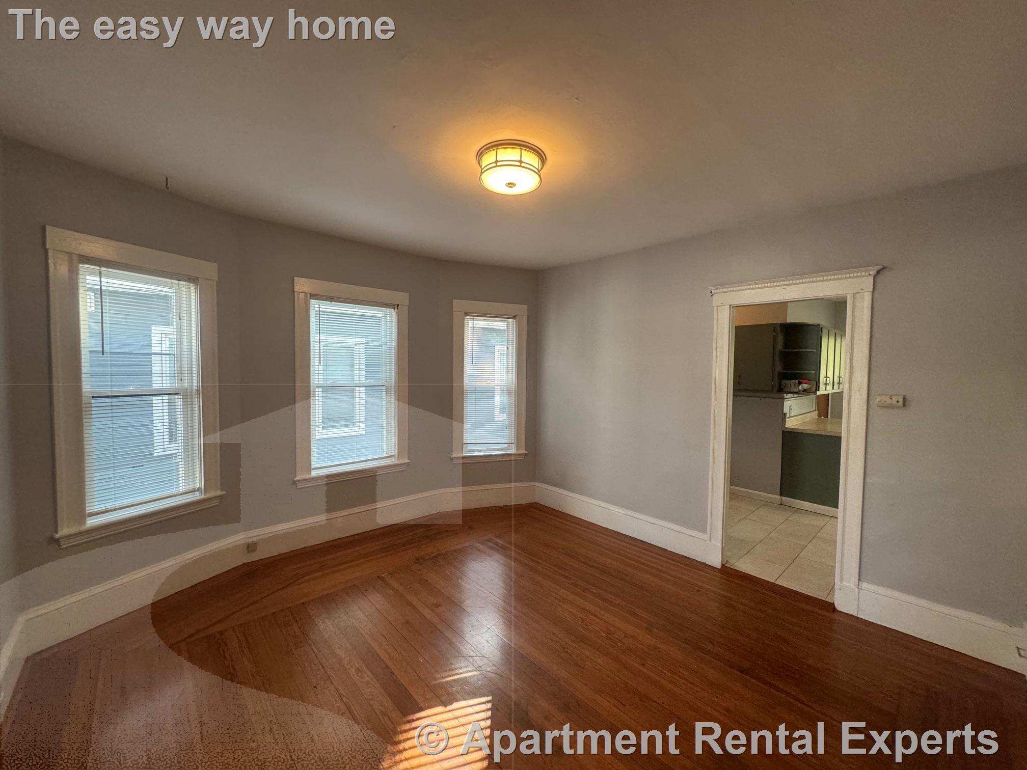 15 Bay State Ave, Davis Square