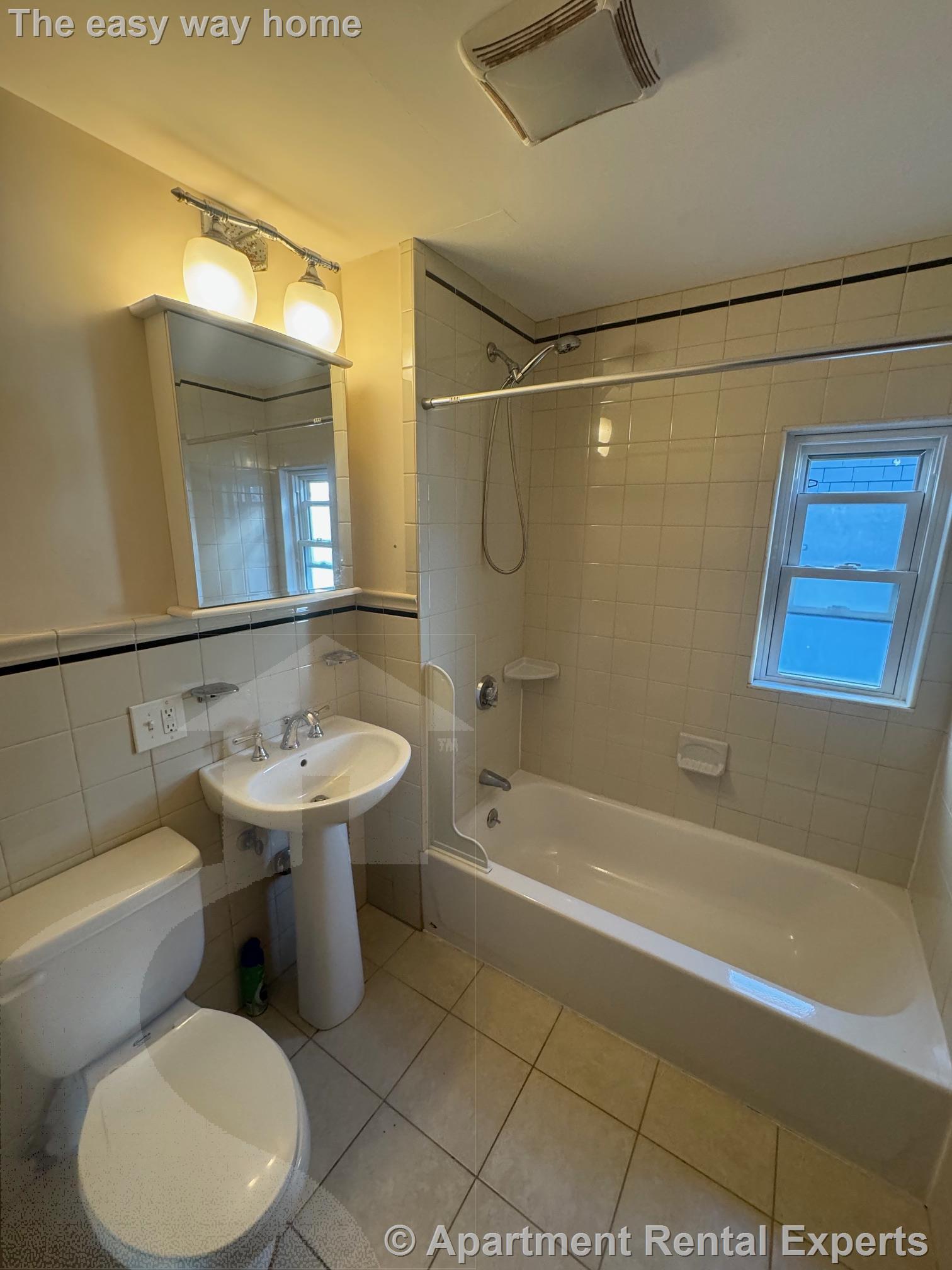 15 Bay State Ave, Davis Square