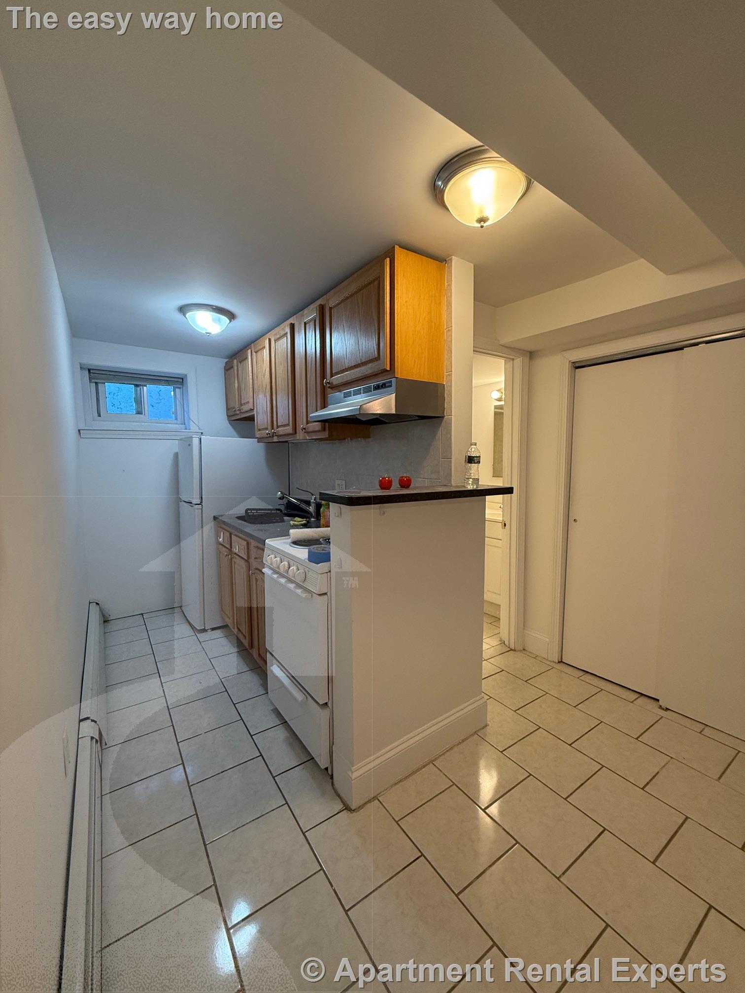 4 Ellsworth Ave, Mid Cambridge