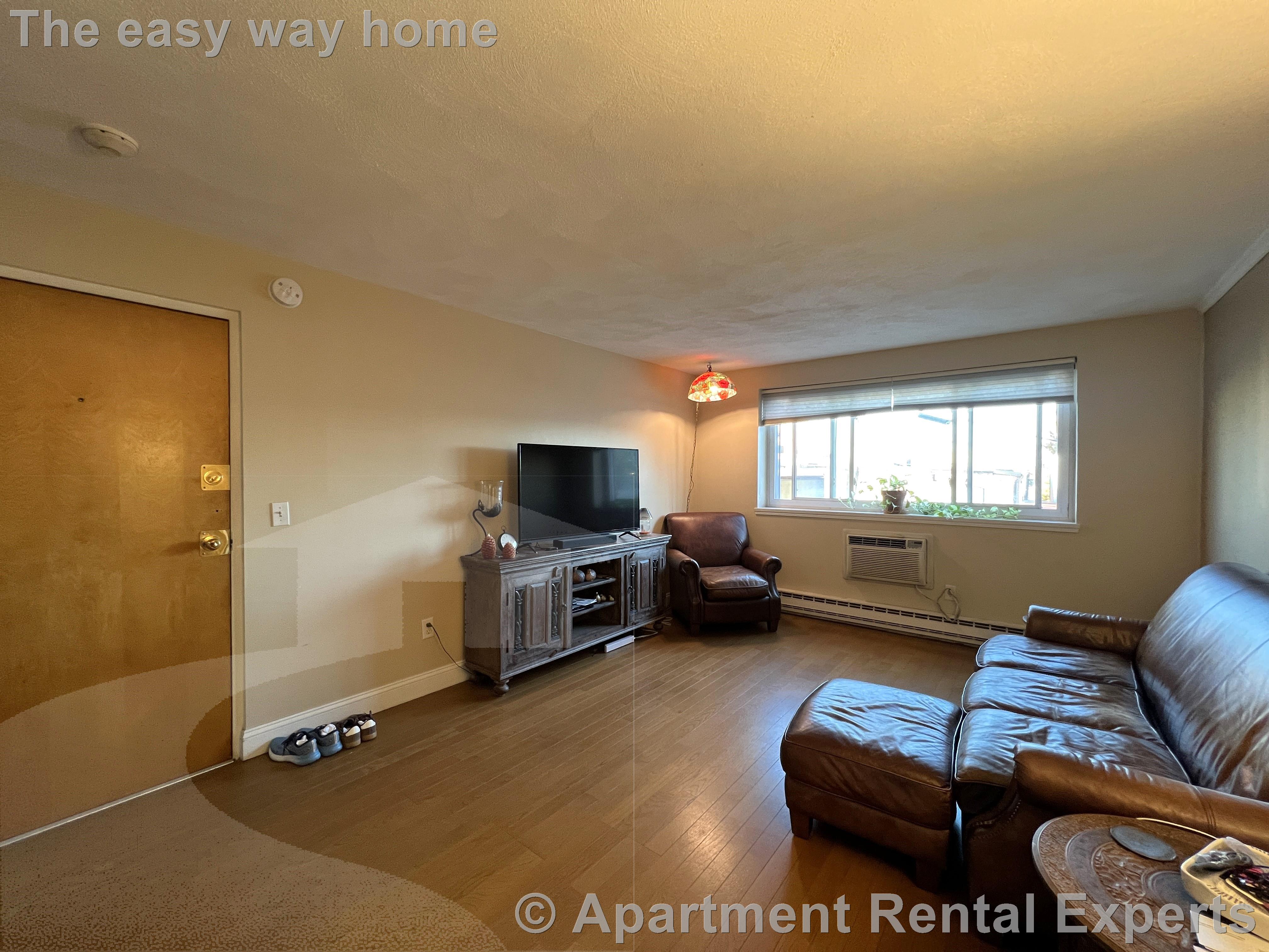 326 Broadway, Winter Hill